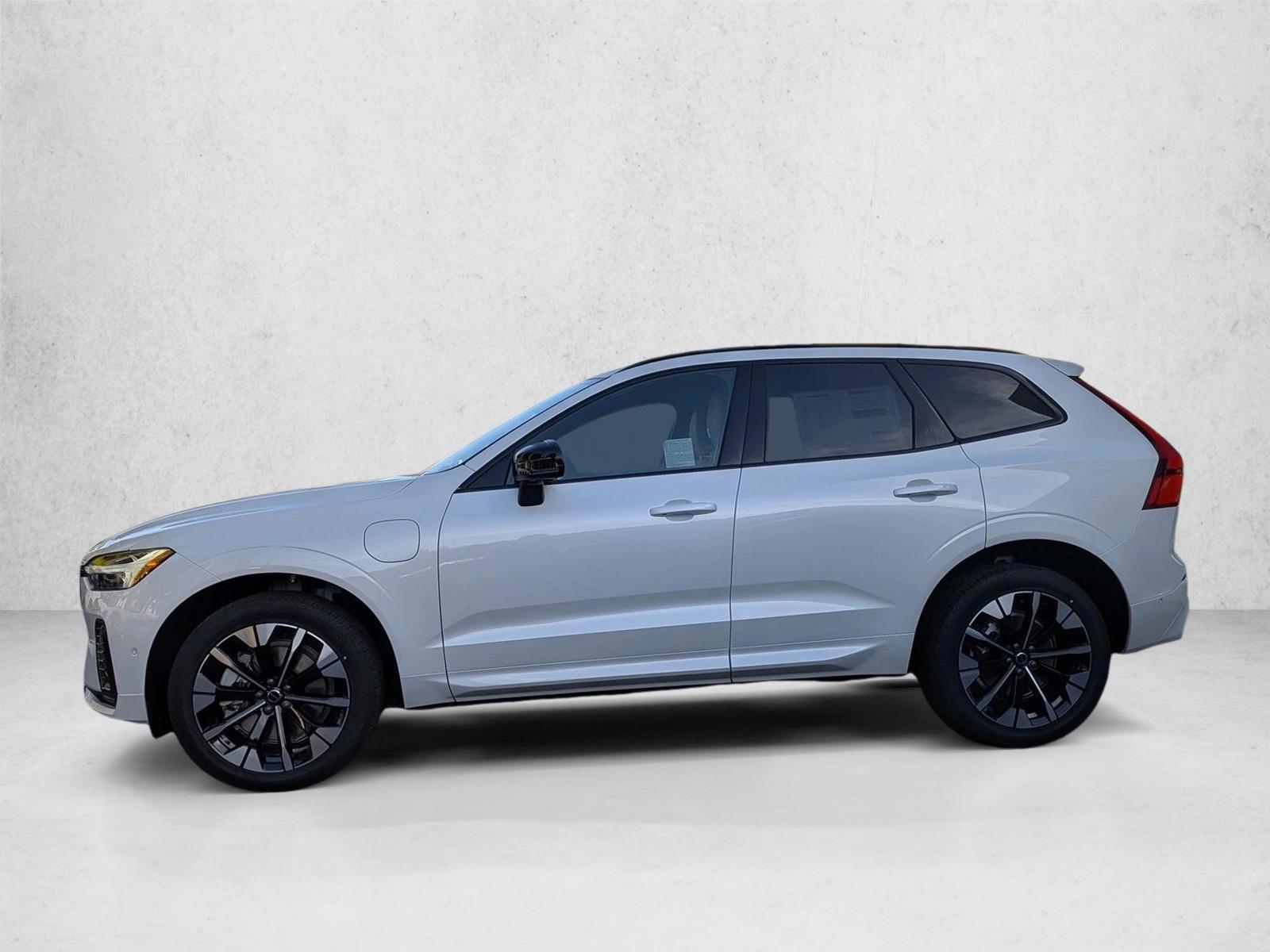 Thumbnail: 2026 Volvo XC60 - 2