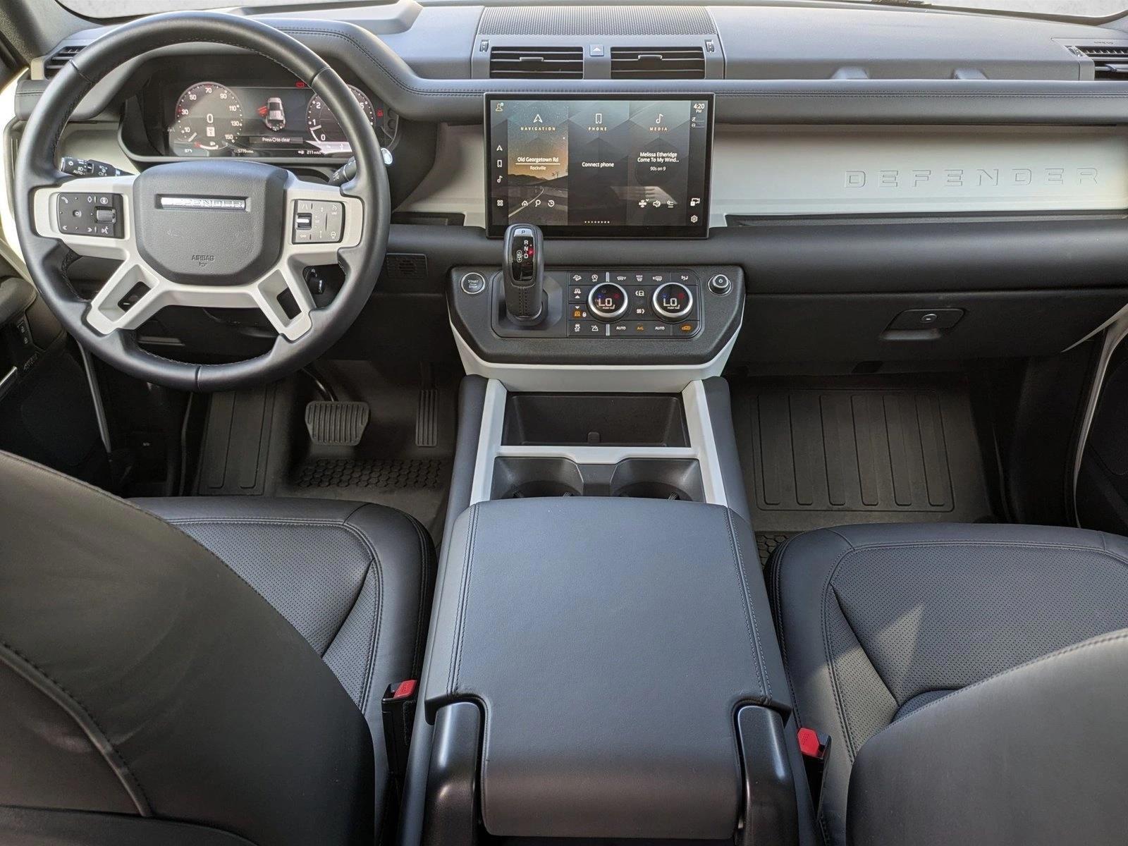 Thumbnail: 2025 Land Rover Defender - 3