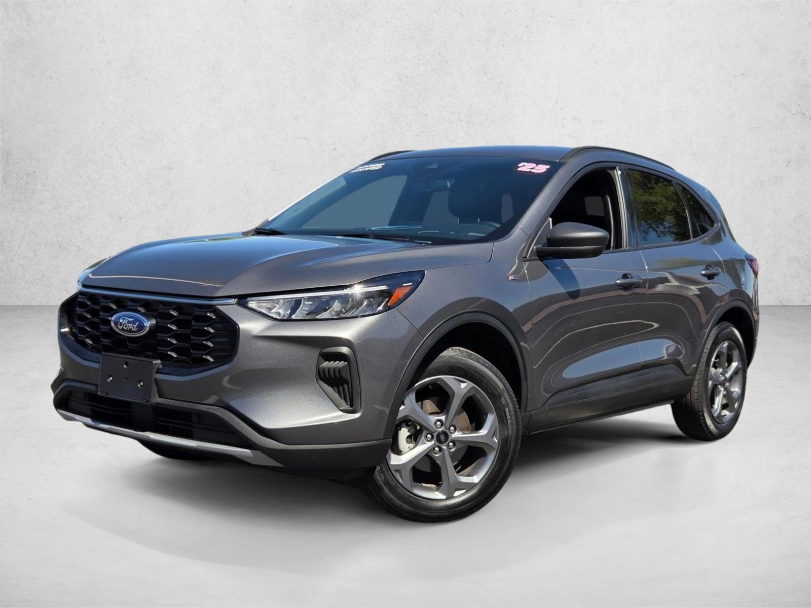 Thumbnail: 2025 Ford Escape - 1