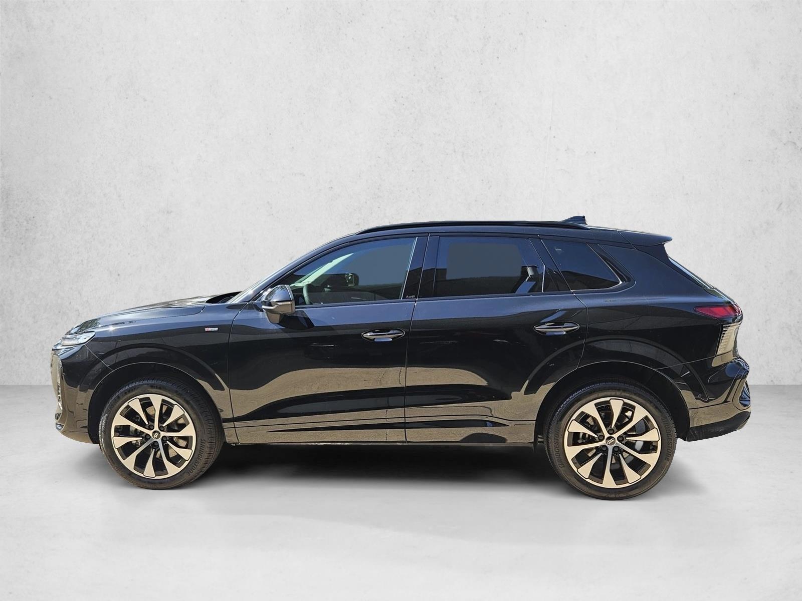 Thumbnail: 2026 Audi Q3 - 2