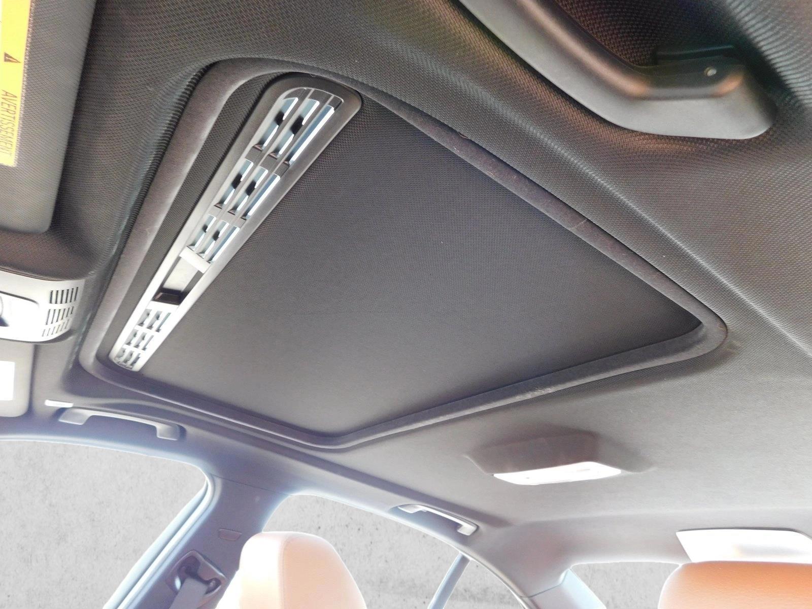 2017 BMW 3 Series 330i - Photo 24