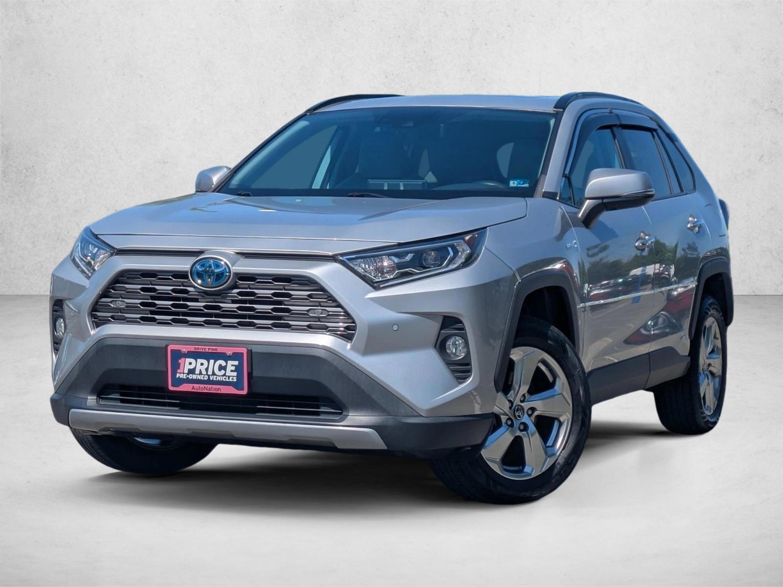 Thumbnail: 2019 Toyota RAV4 - 1