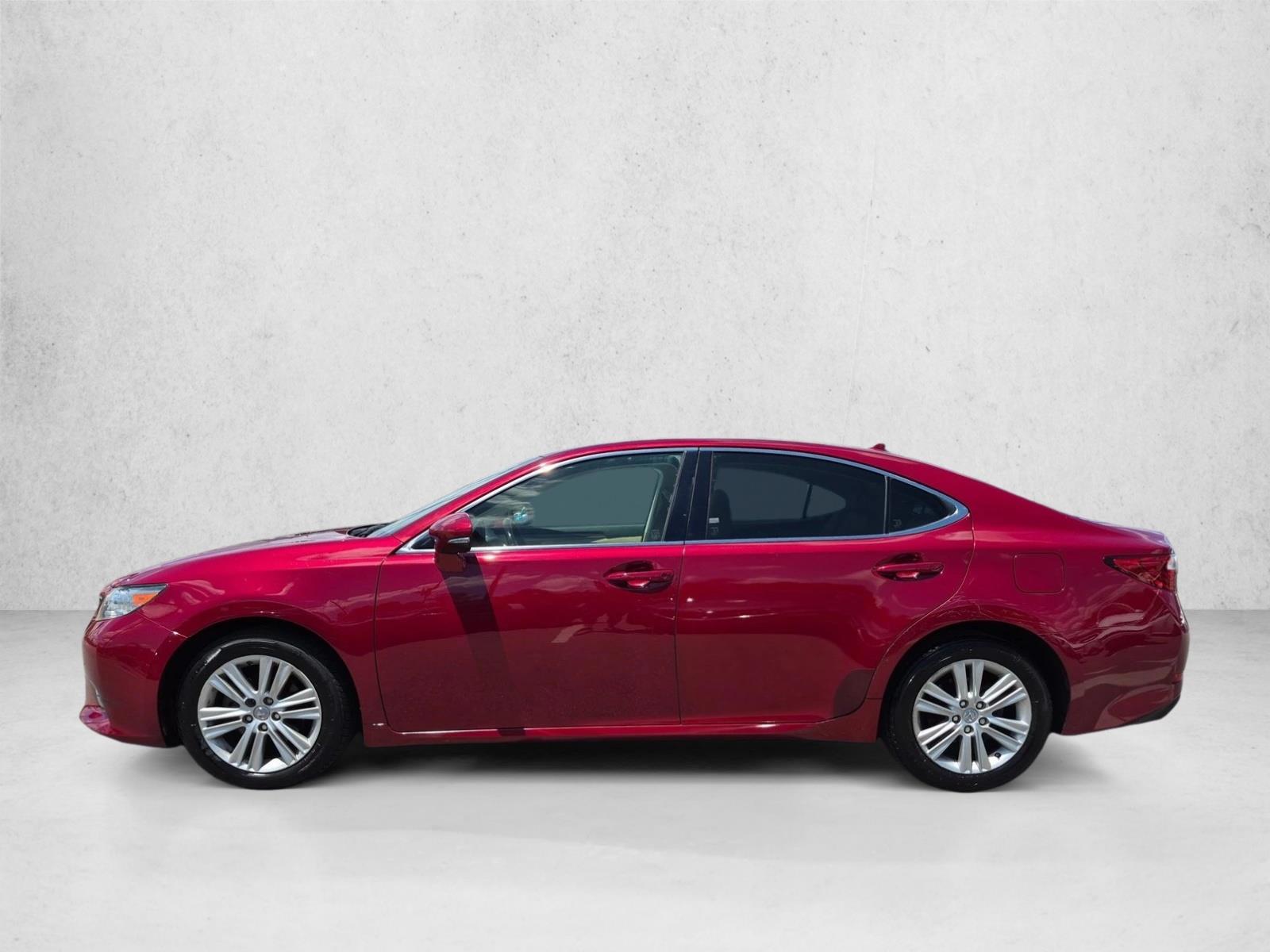 Thumbnail: 2014 Lexus ES - 2