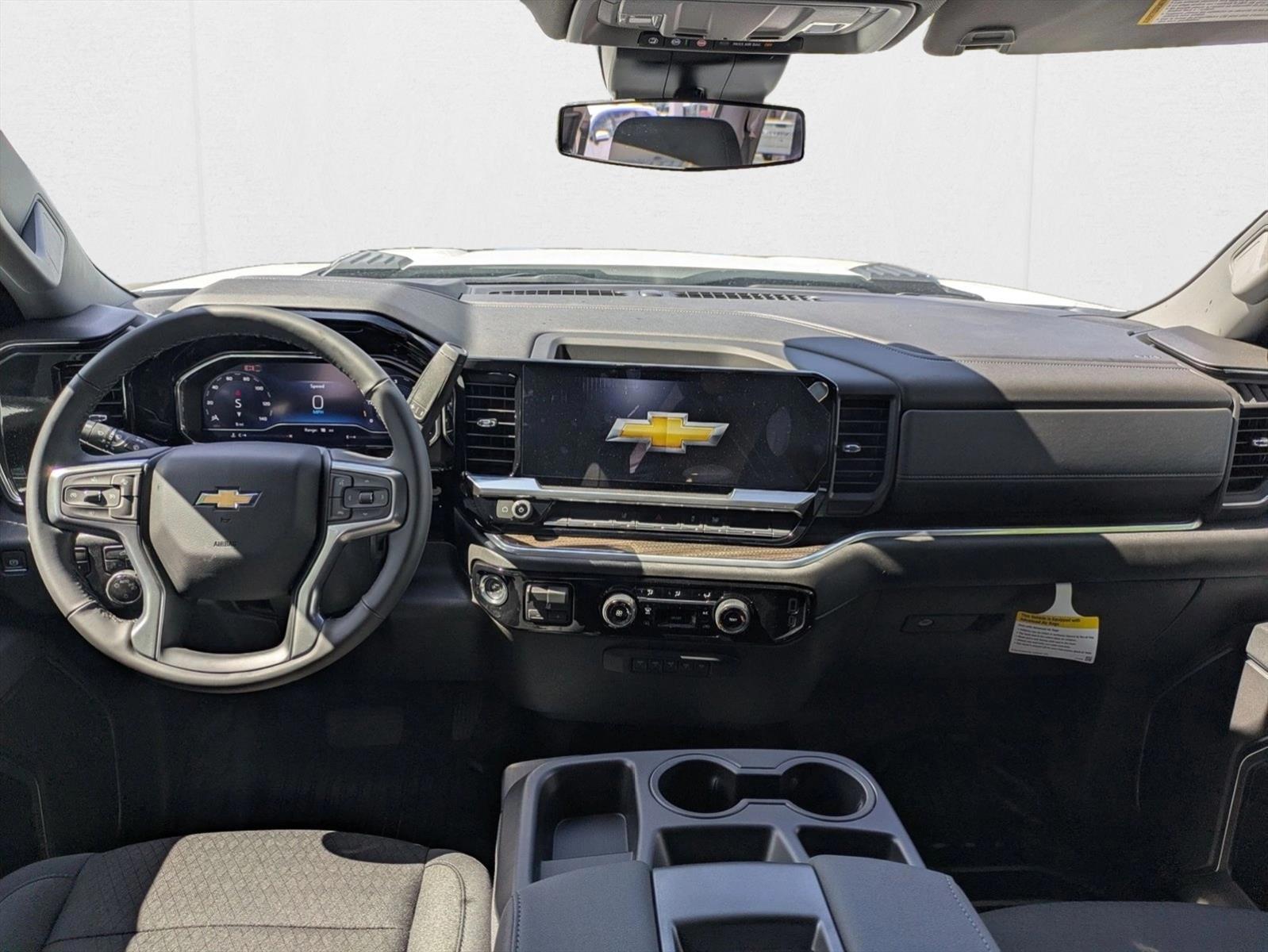 Thumbnail: 2025 Chevrolet Silverado 3500 - 3