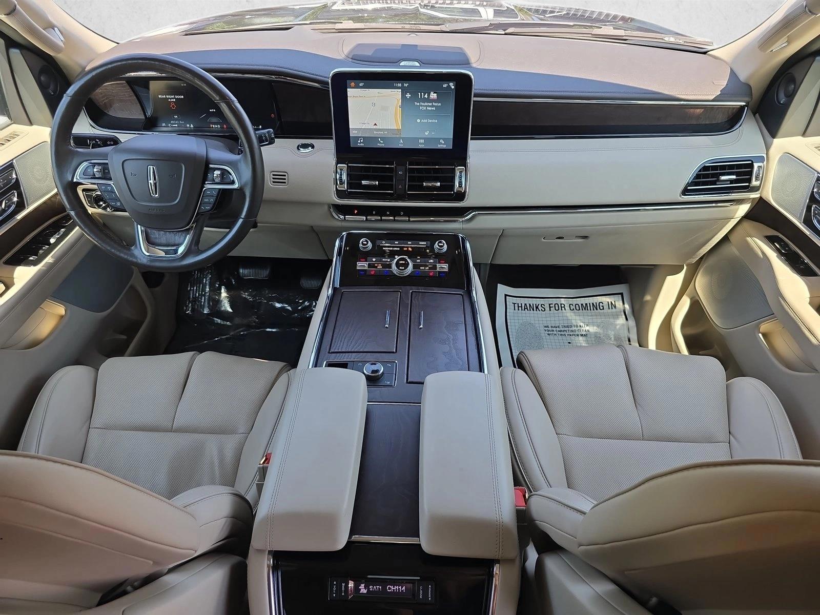 Thumbnail: 2019 Lincoln Navigator - 3
