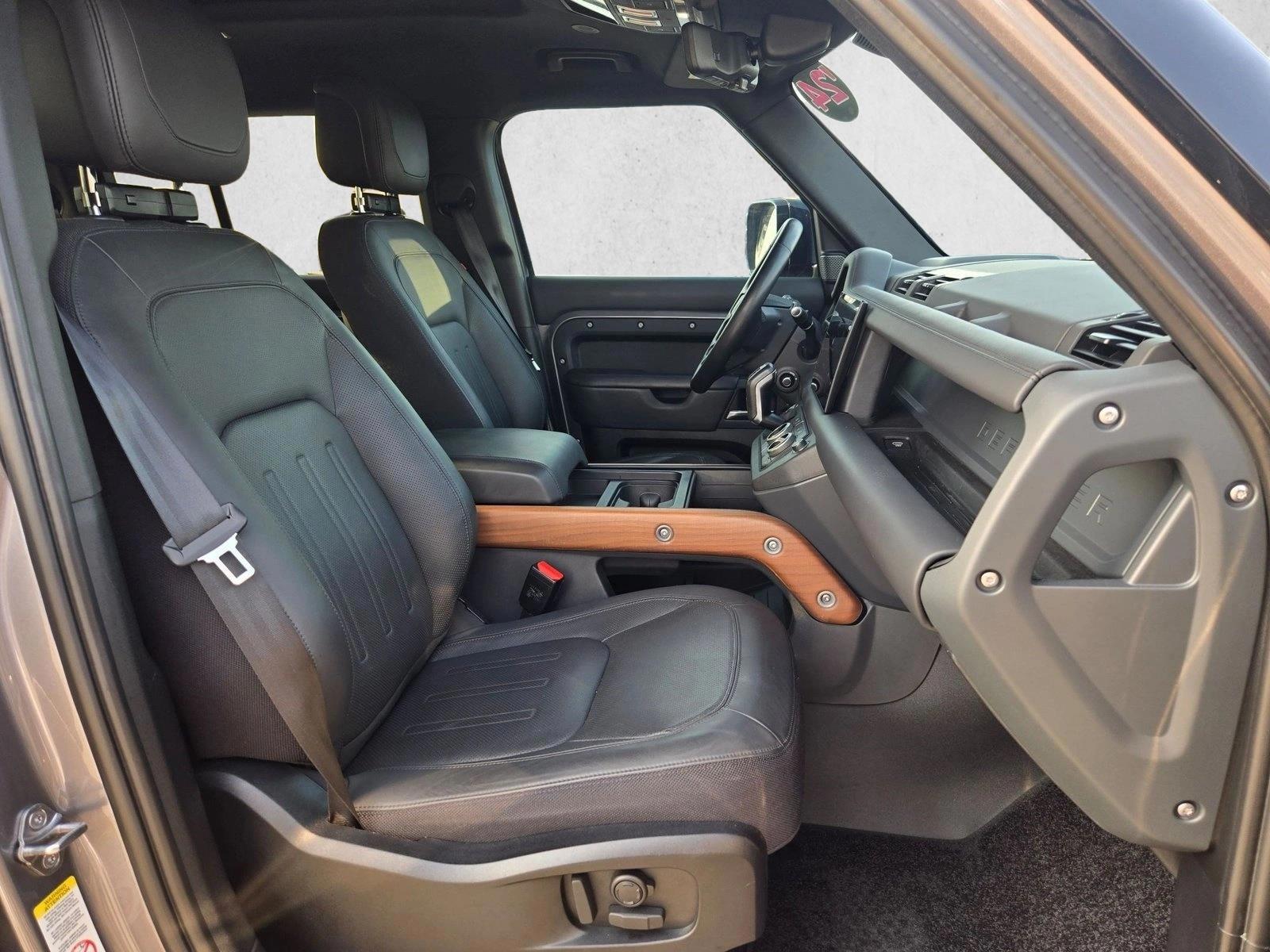 2024 Land Rover Defender X - Photo 22