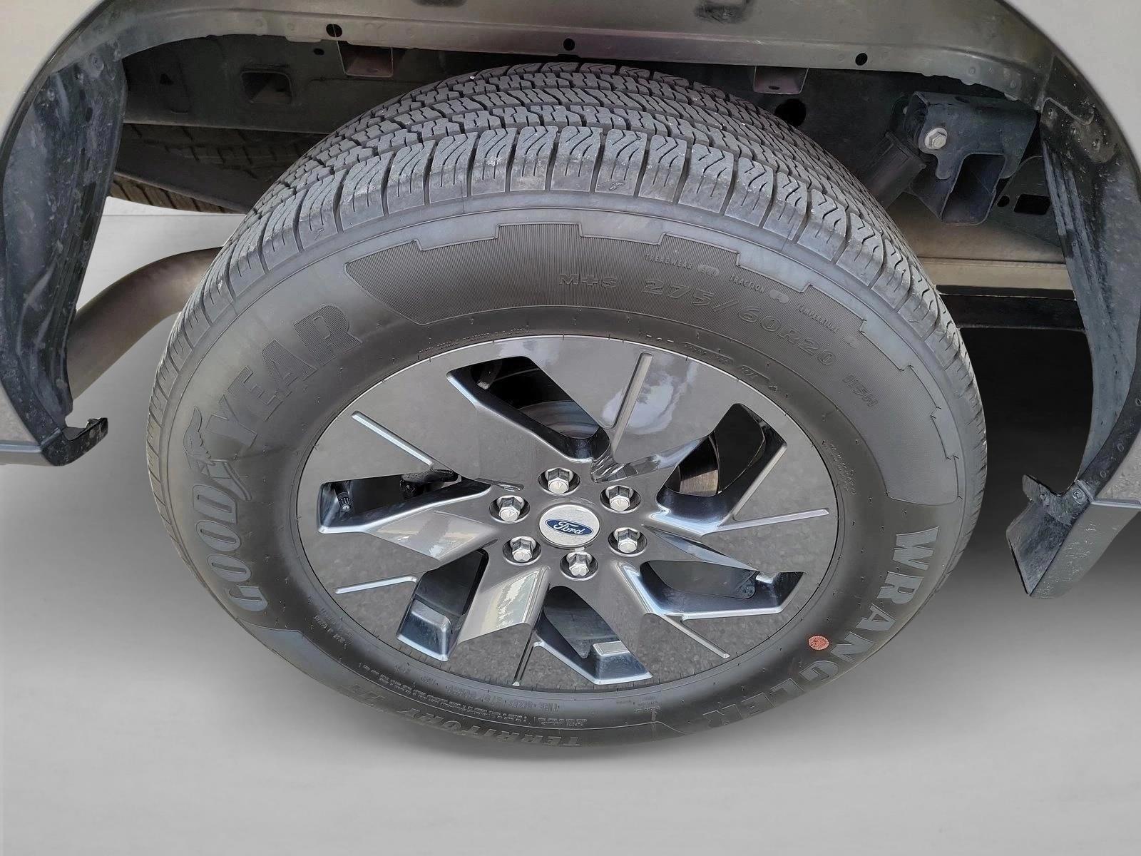 2025 Ford F-150 STX - Photo 11