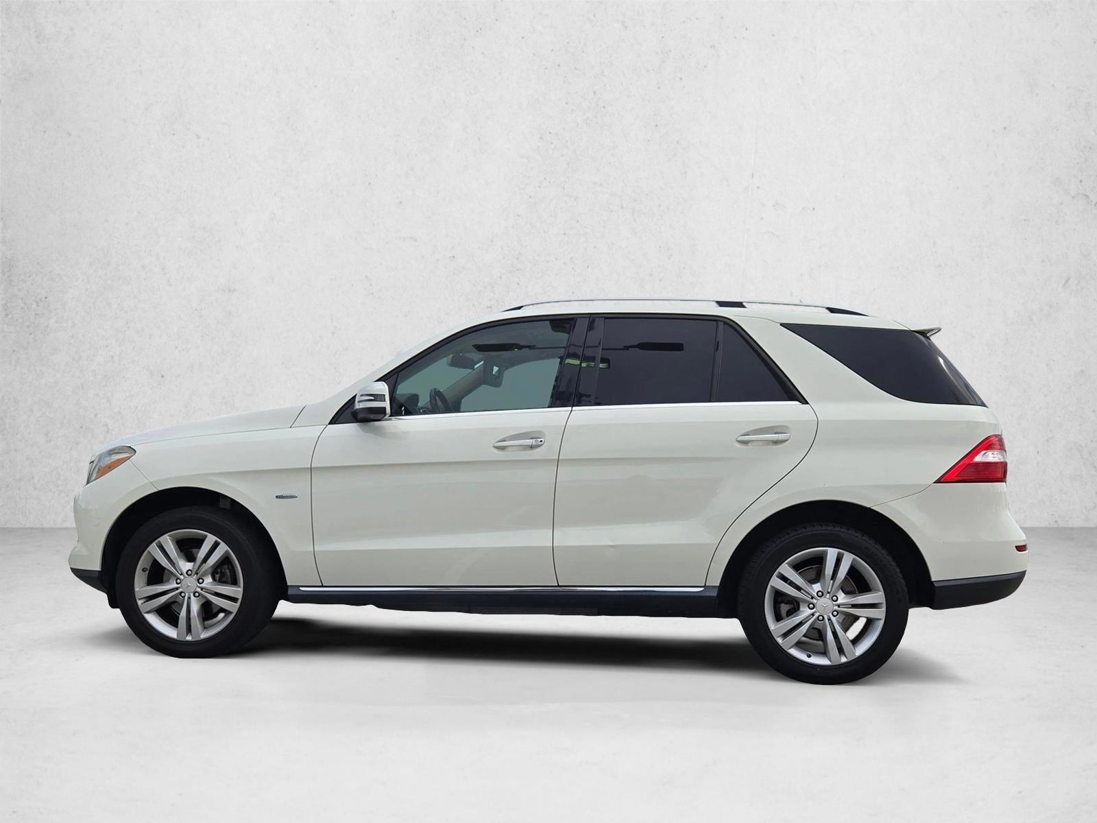 Thumbnail: 2012 Mercedes-Benz M-Class - 2