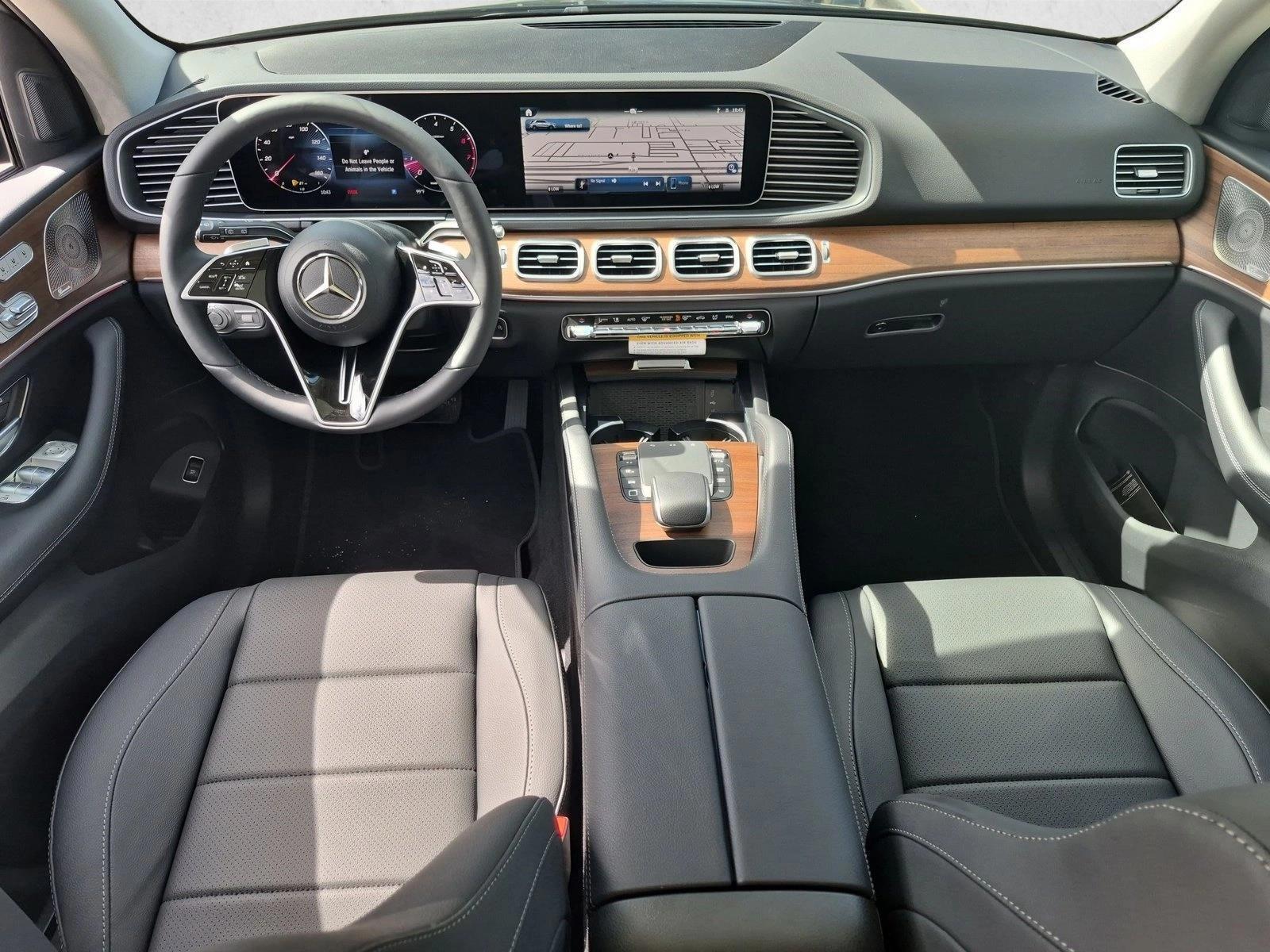 Thumbnail: 2026 Mercedes-Benz GLE - 4