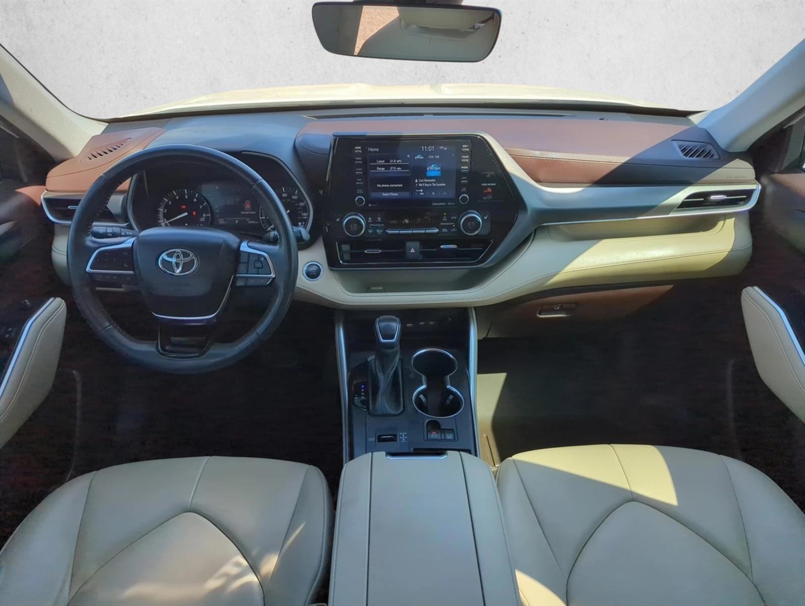 Thumbnail: 2021 Toyota Highlander - 2