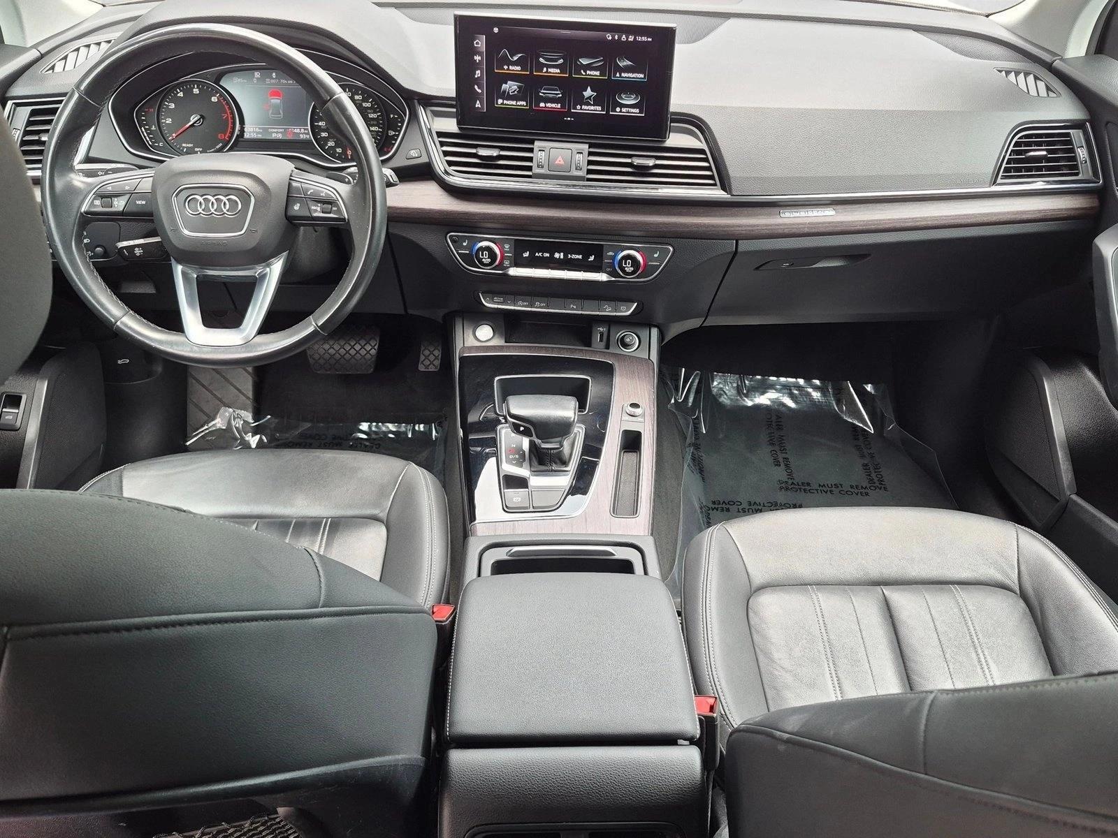 Thumbnail: 2021 Audi Q5 - 4