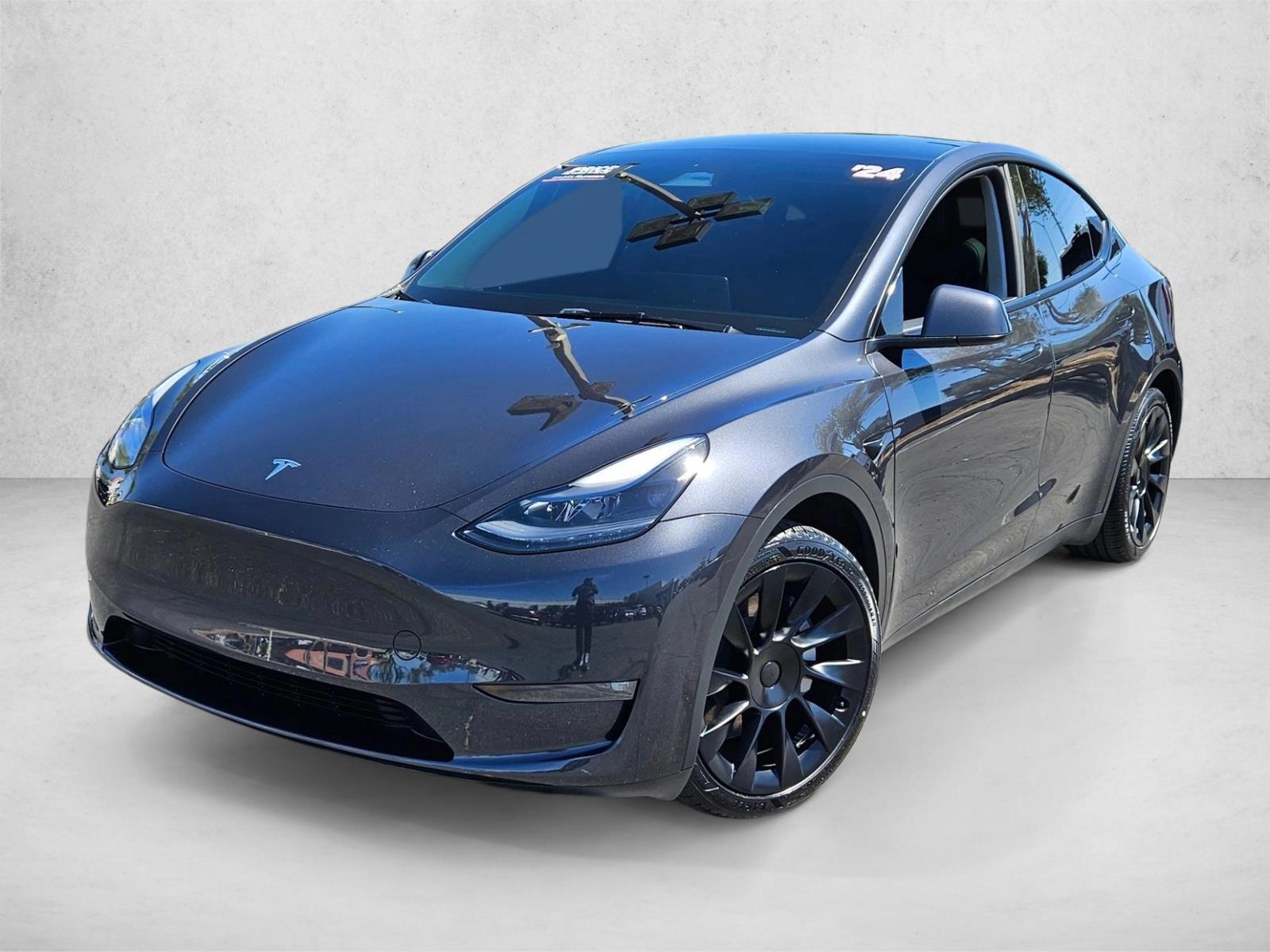 Thumbnail: 2024 Tesla Model Y - 1