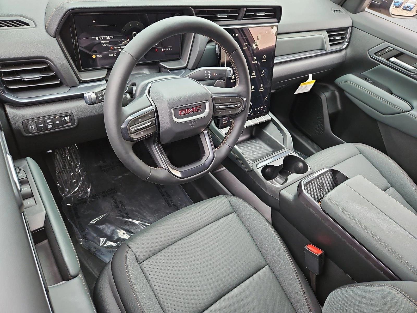 Thumbnail: 2027 GMC Terrain - 3