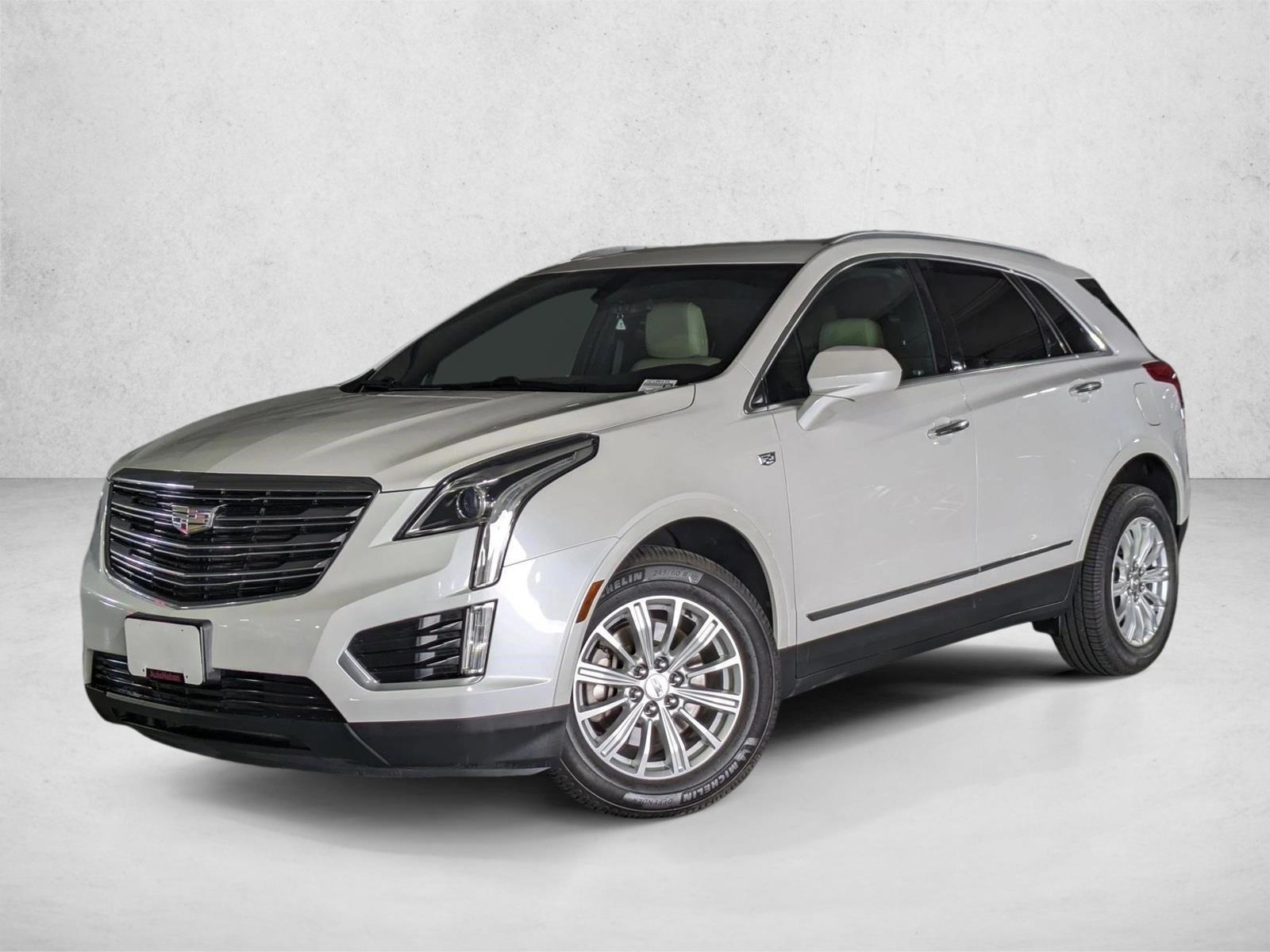 Thumbnail: 2017 Cadillac XT5 - 1