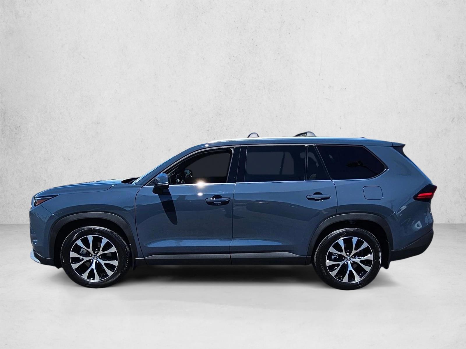 Thumbnail: 2026 Toyota Grand Highlander - 2