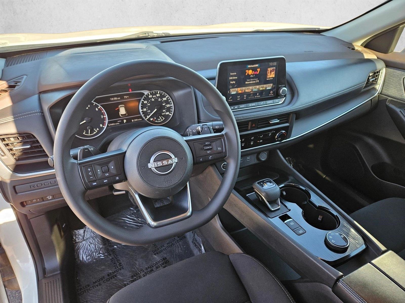 Thumbnail: 2023 Nissan Rogue - 3