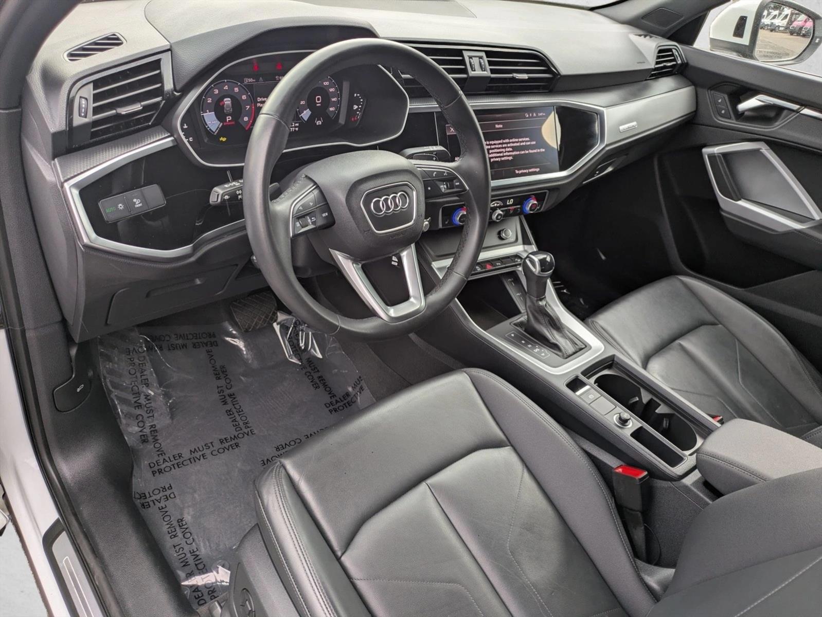 2025 Audi Q3 S Line Premium - Photo 10