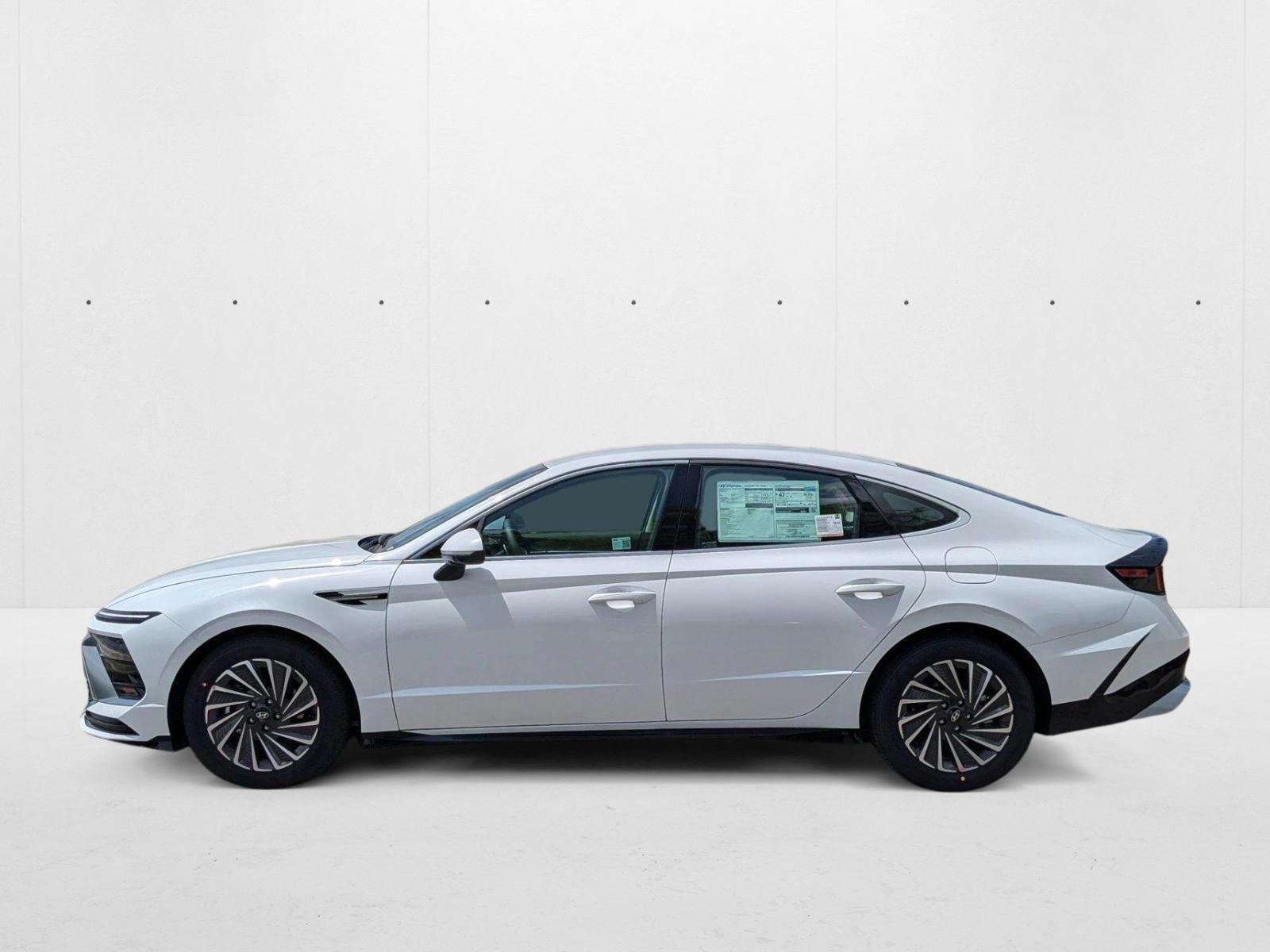 Thumbnail: 2025 Hyundai Sonata - 2
