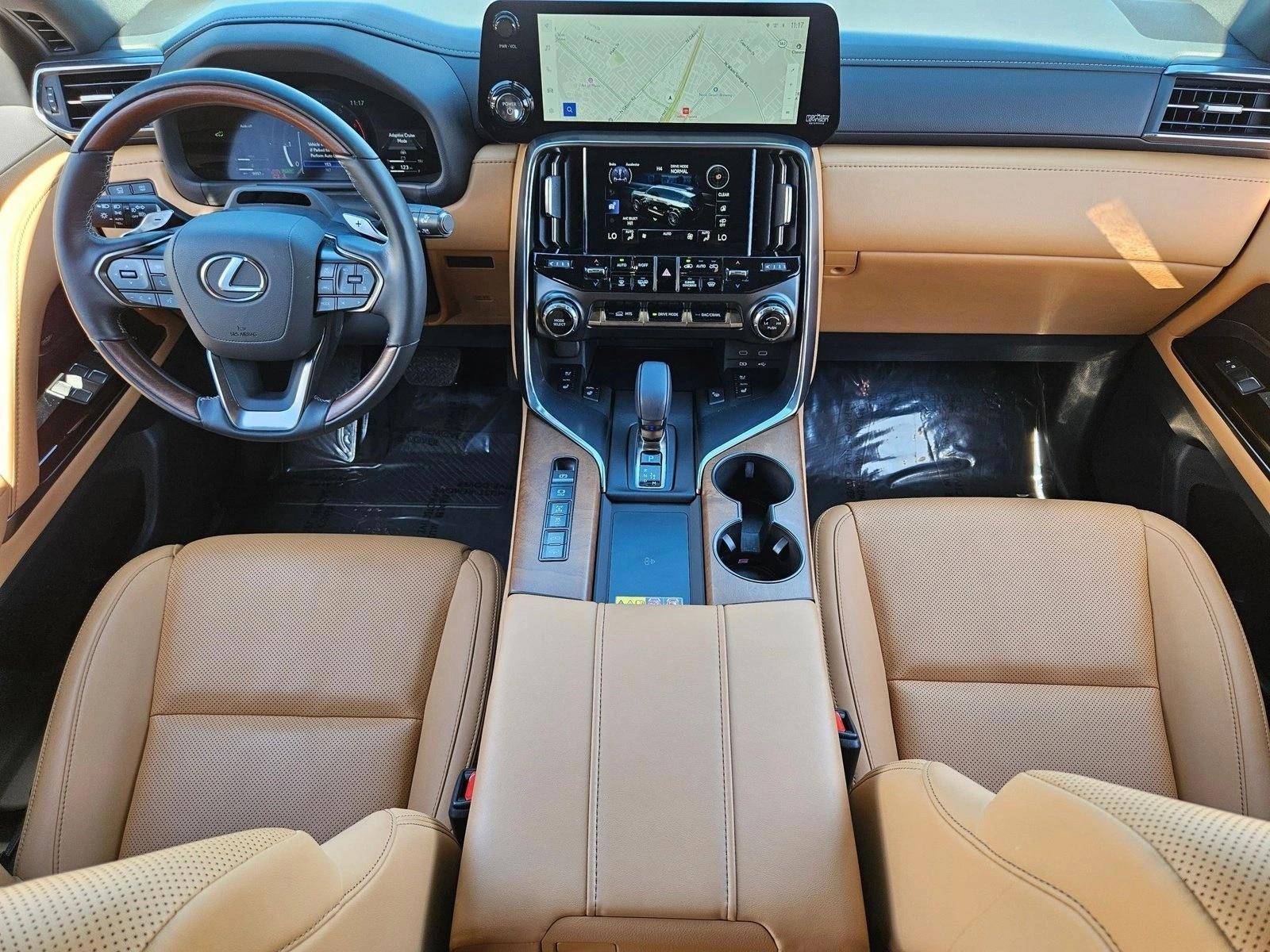 Thumbnail: 2025 Lexus LX - 4