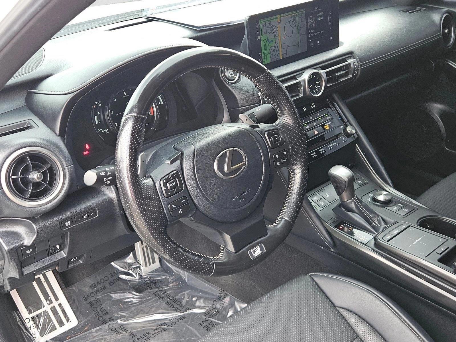 Thumbnail: 2021 Lexus IS - 3