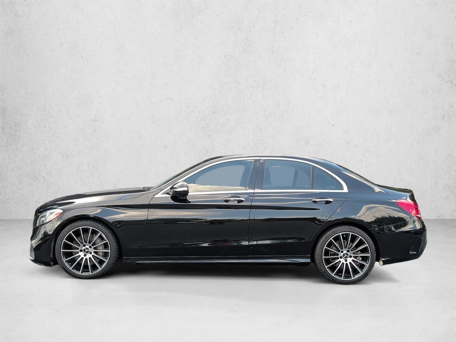 Thumbnail: 2015 Mercedes-Benz C-Class - 2