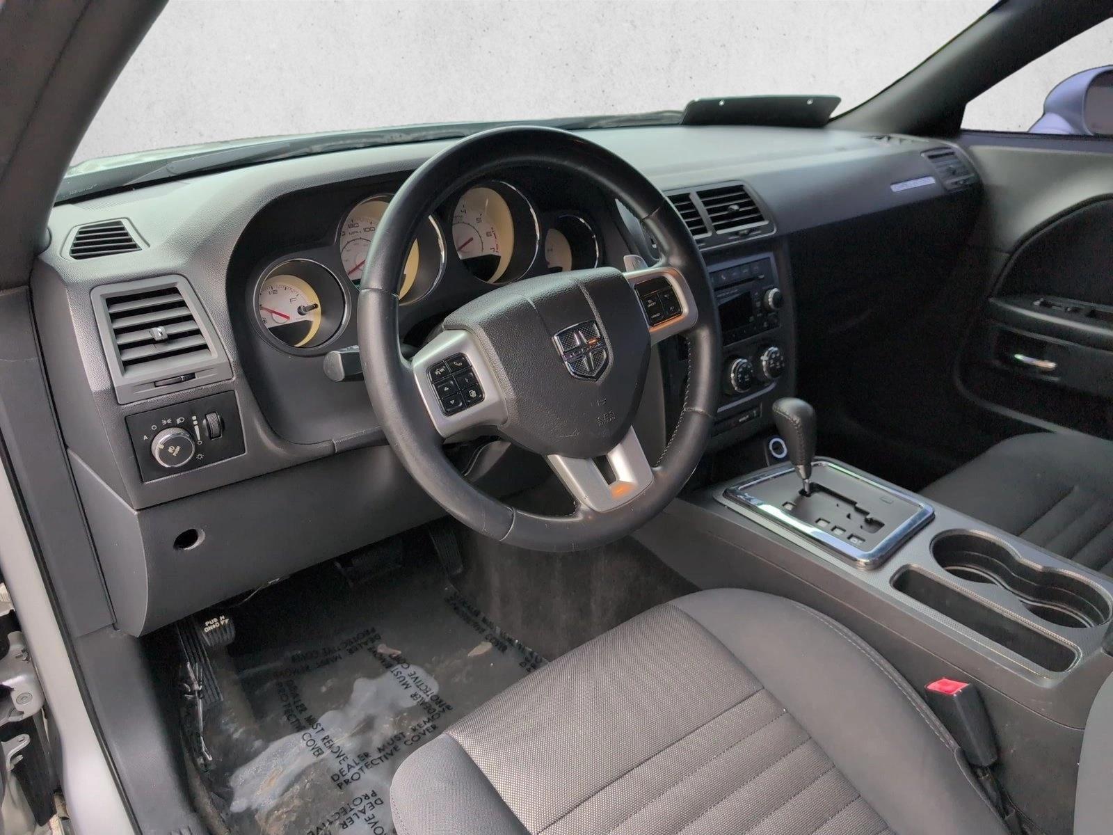 Thumbnail: 2012 Dodge Challenger - 3