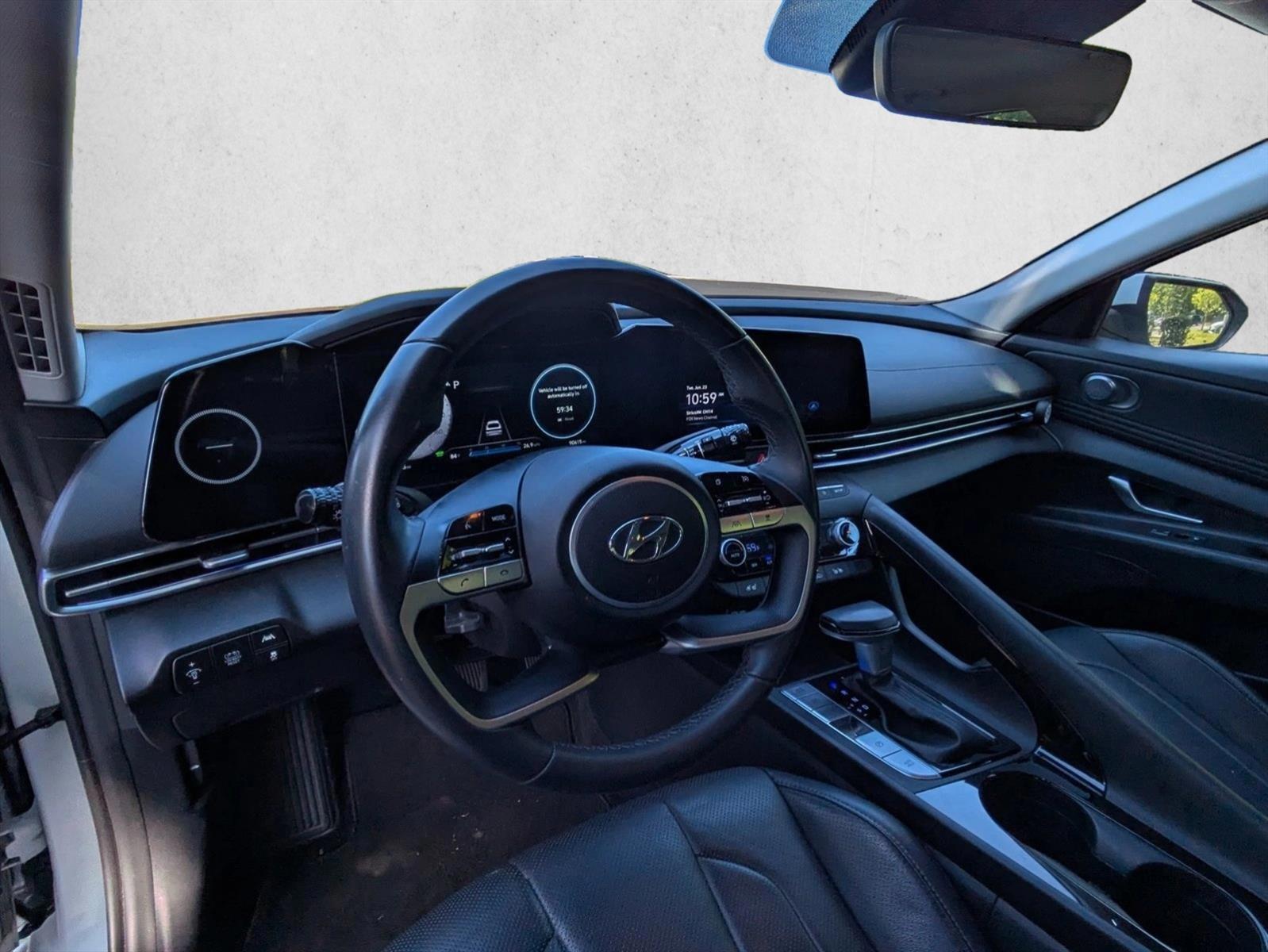 Thumbnail: 2023 Hyundai Elantra - 3
