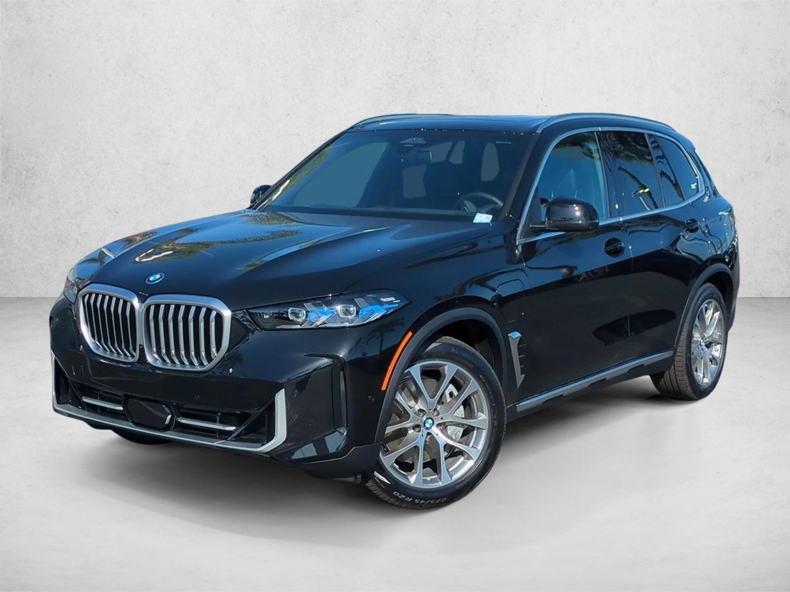 Thumbnail: 2026 BMW X5 - 1