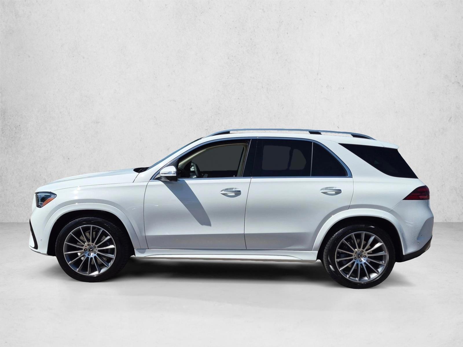 Thumbnail: 2026 Mercedes-Benz GLE - 2