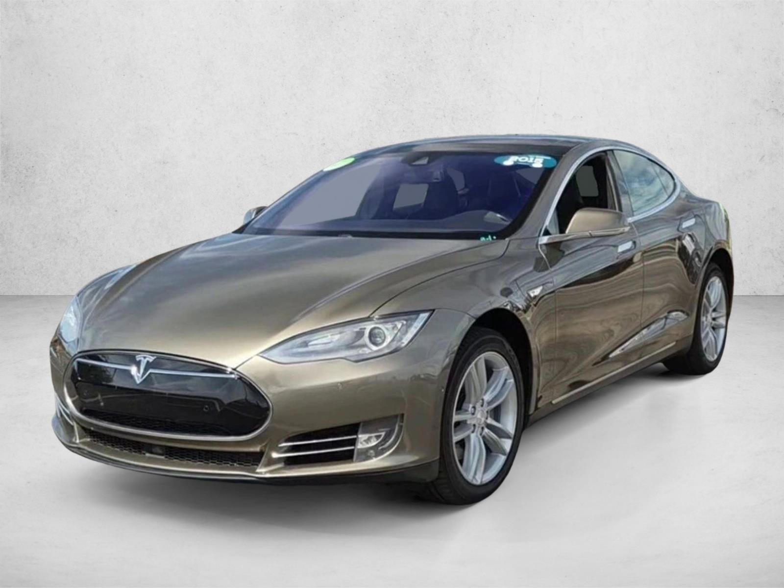 Thumbnail: 2015 Tesla Model S - 2
