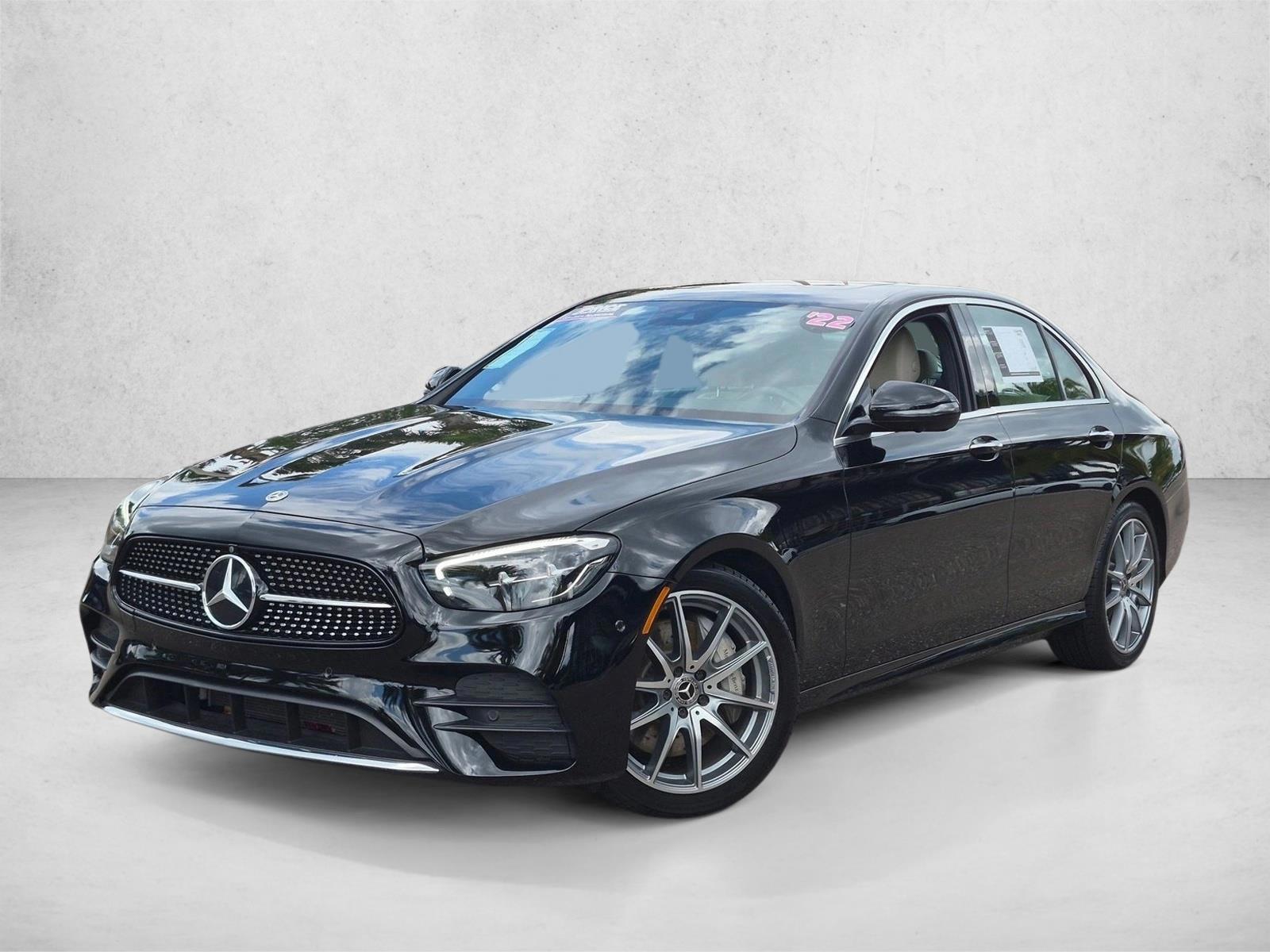 Thumbnail: 2022 Mercedes-Benz E-Class - 1