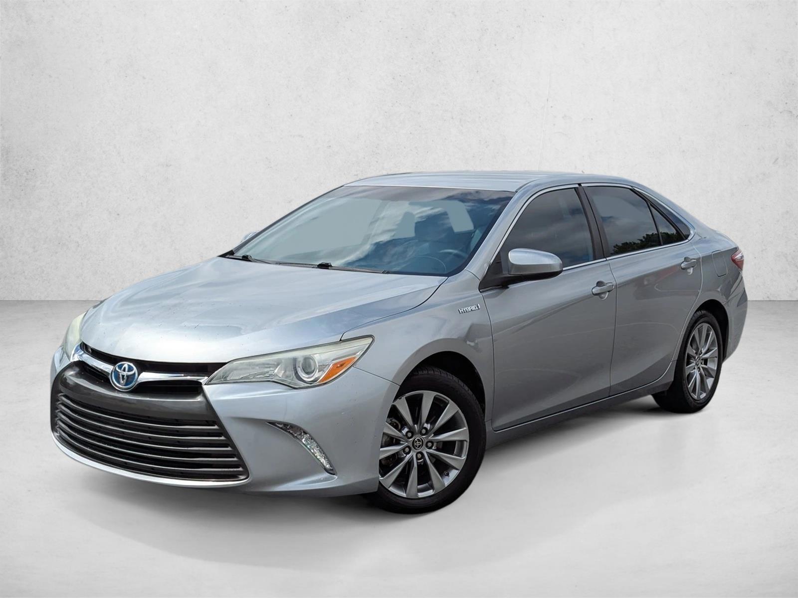 2016 Toyota Camry XLE Hybrid
