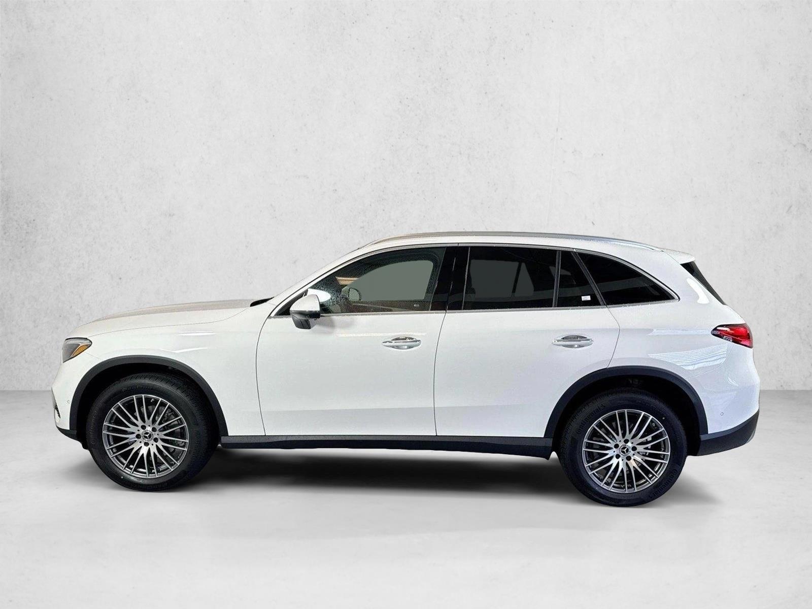 Thumbnail: 2026 Mercedes-Benz GLC - 2