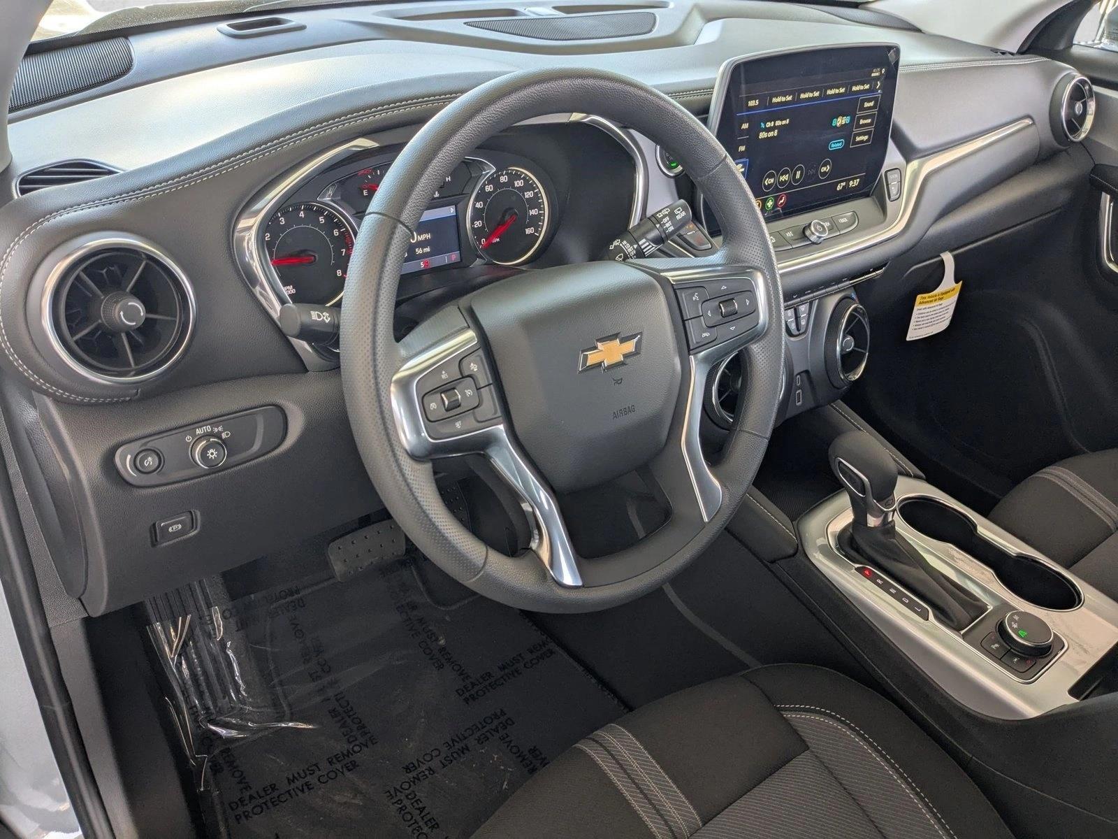 Thumbnail: 2026 Chevrolet Blazer - 3