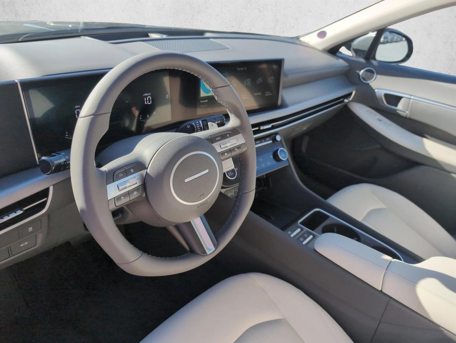 Thumbnail: 2026 Hyundai Sonata - 3