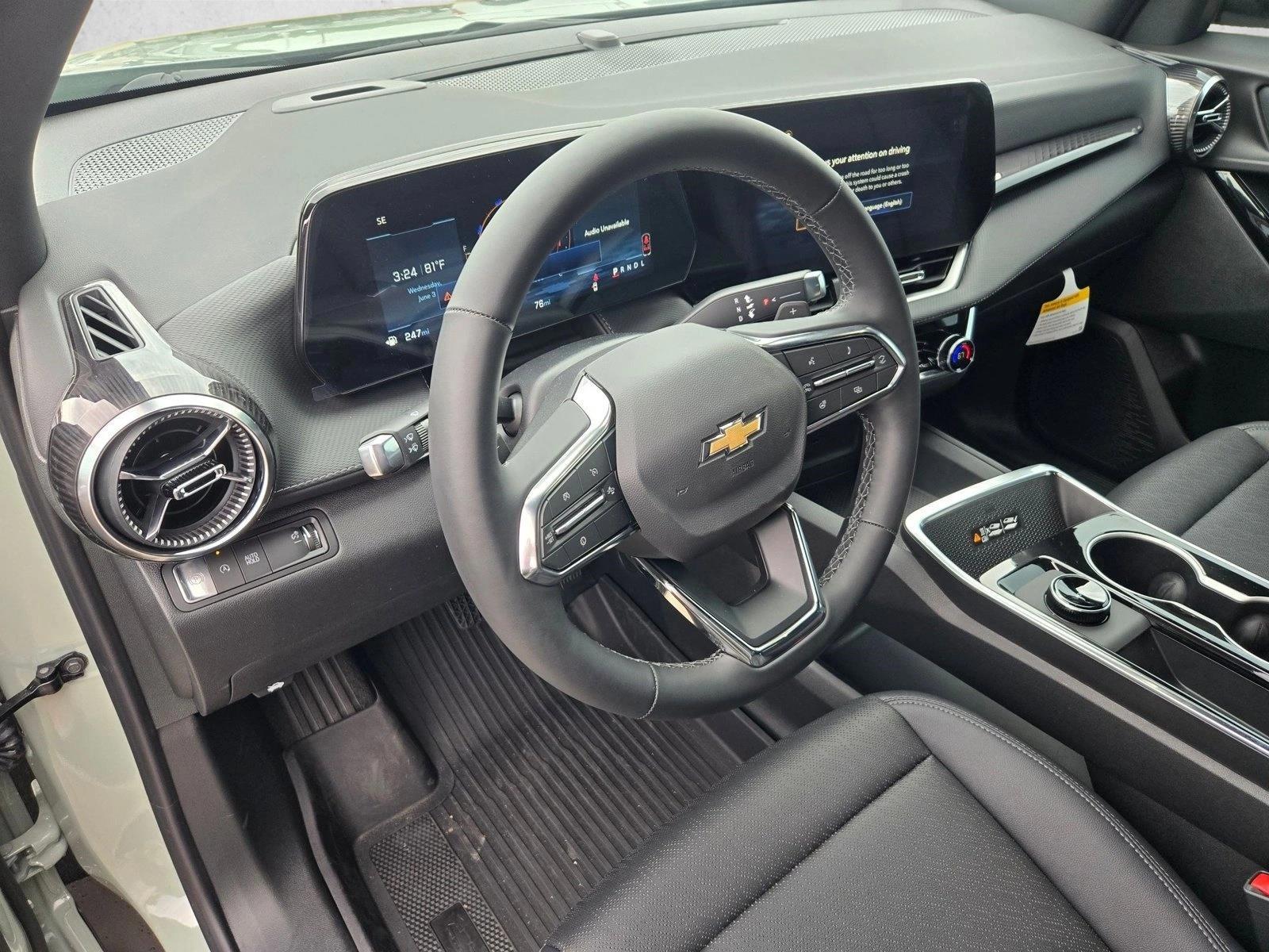 Thumbnail: 2026 Chevrolet Equinox - 3
