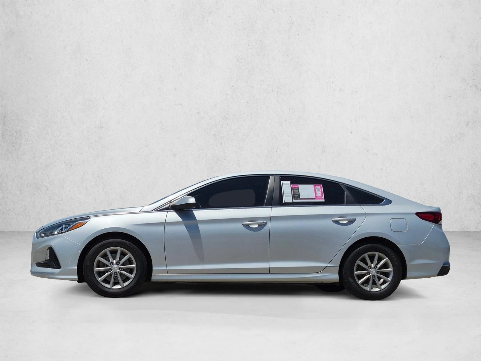 Thumbnail: 2019 Hyundai Sonata - 2