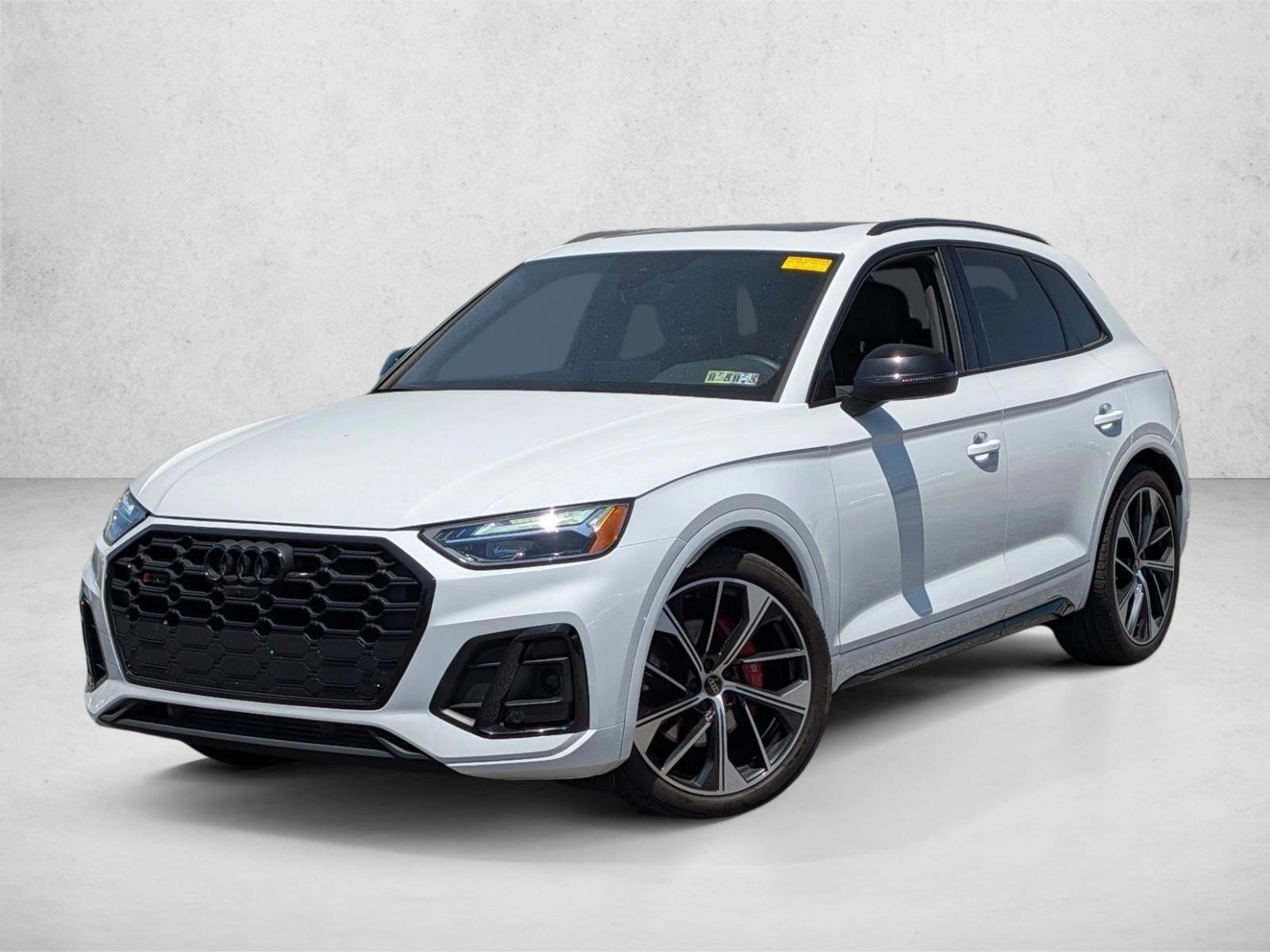 Thumbnail: 2023 Audi SQ5 - 1