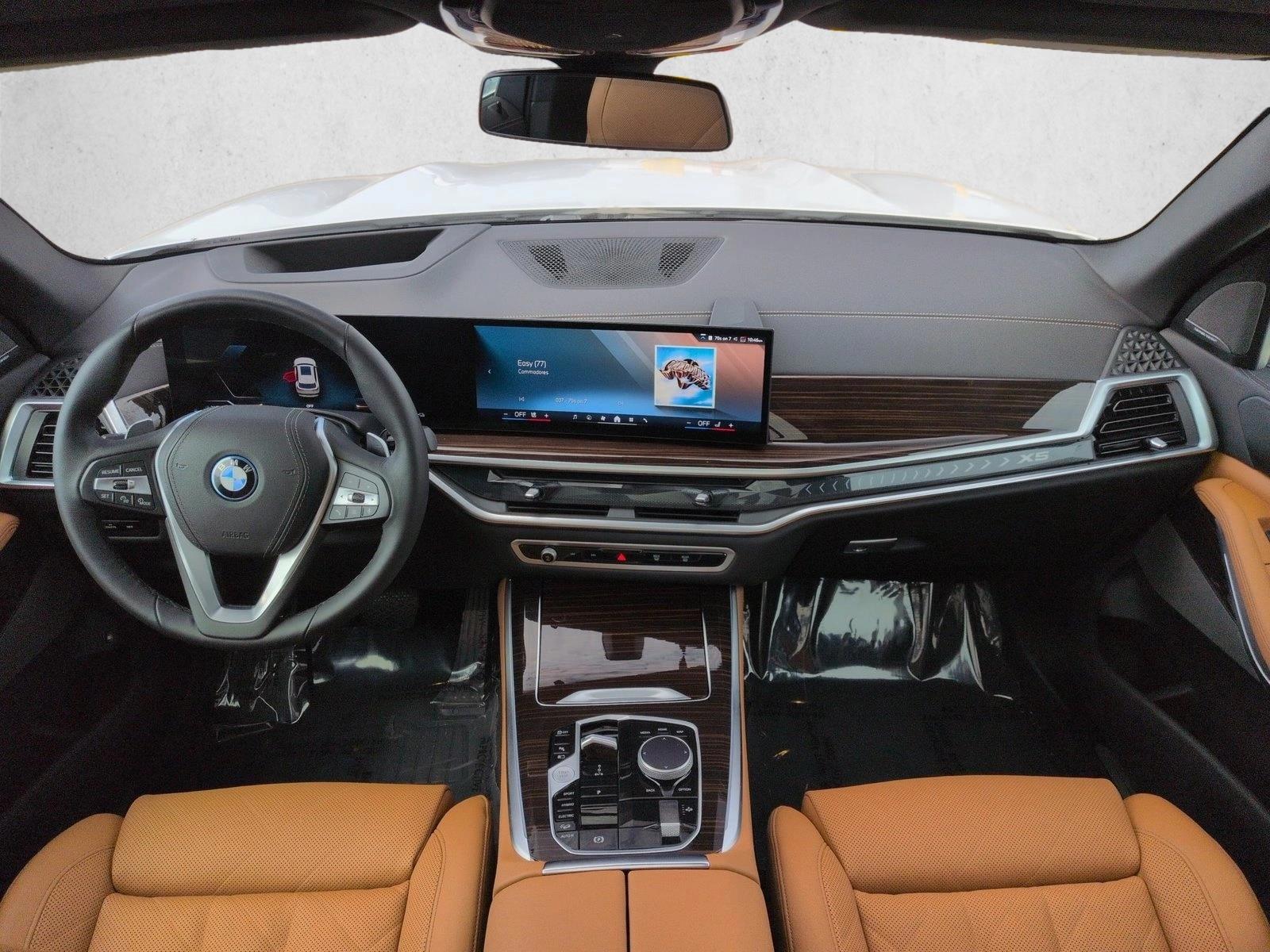 Thumbnail: 2026 BMW X5 - 3