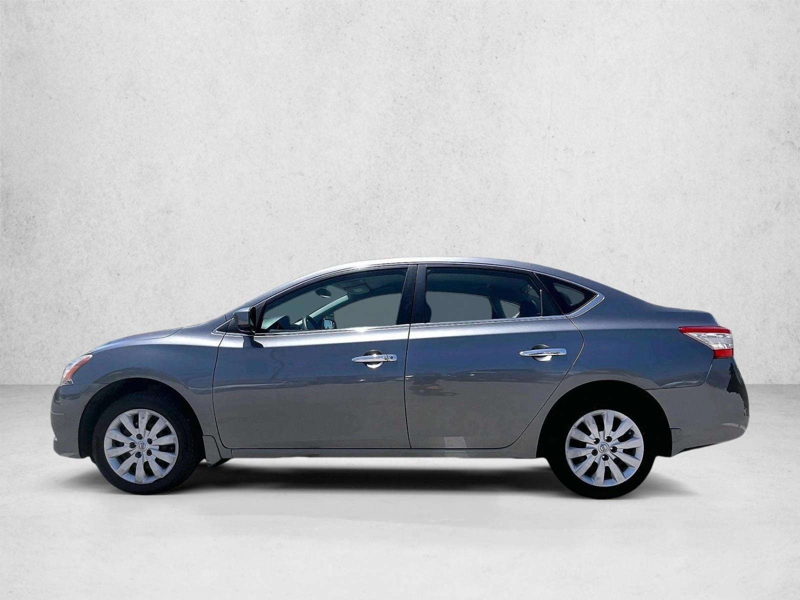 Thumbnail: 2015 Nissan Sentra - 2