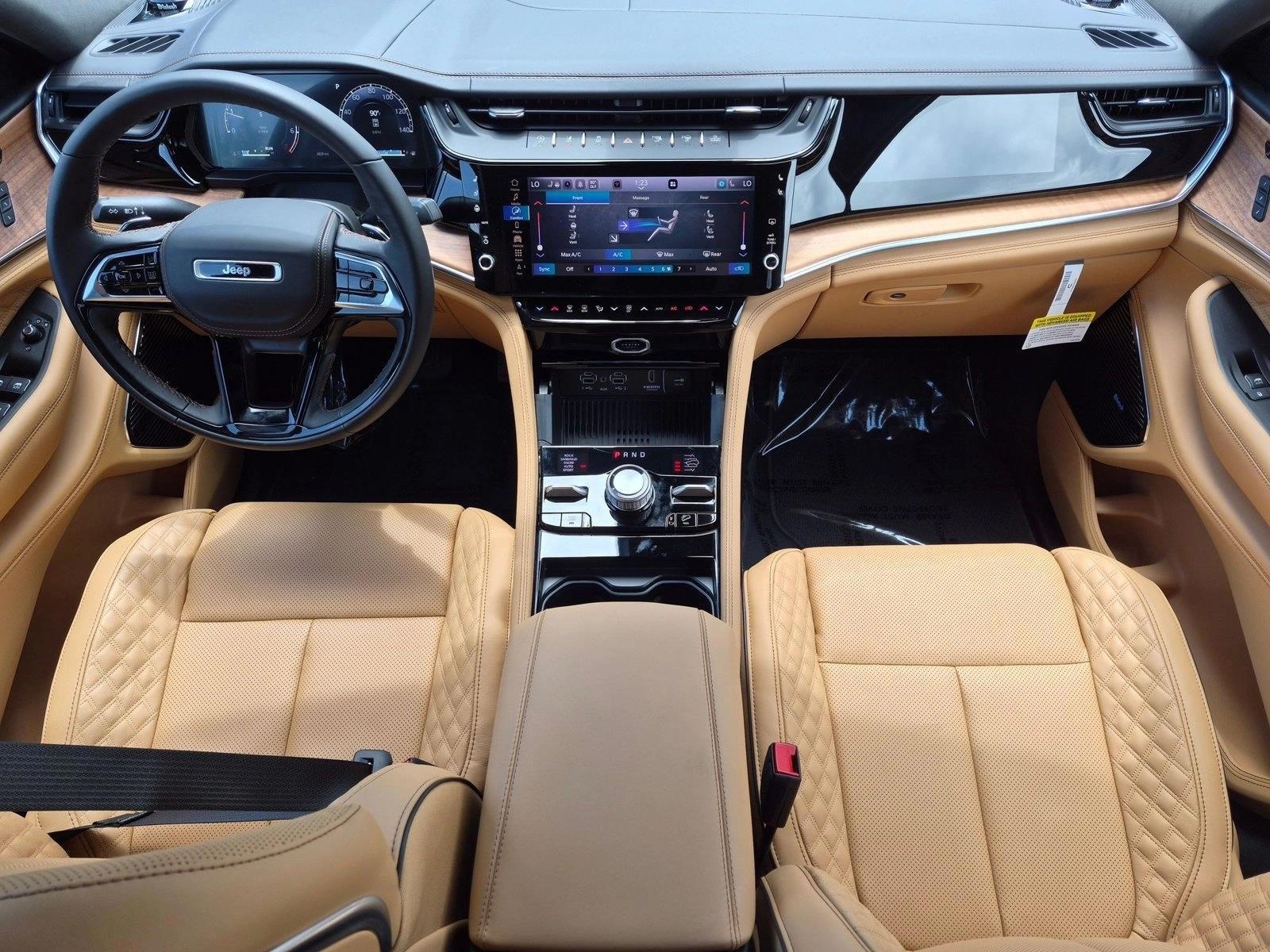 Thumbnail: 2026 Jeep Grand Cherokee - 4