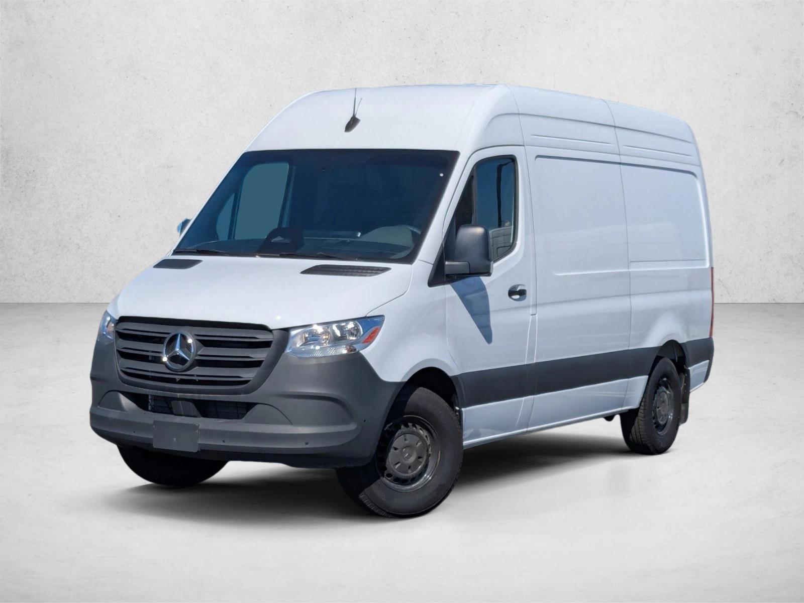 Thumbnail: 2025 Mercedes-Benz Sprinter - 1
