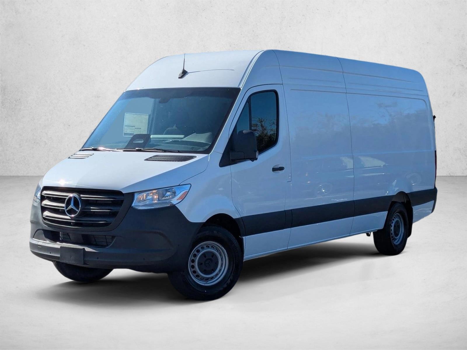Thumbnail: 2026 Mercedes-Benz Sprinter - 1