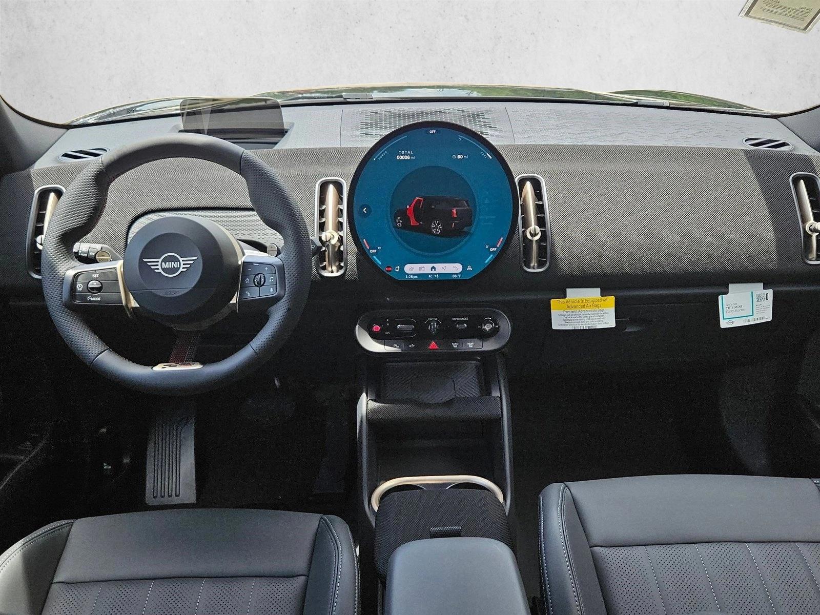 Thumbnail: 2027 MINI Cooper Countryman - 3