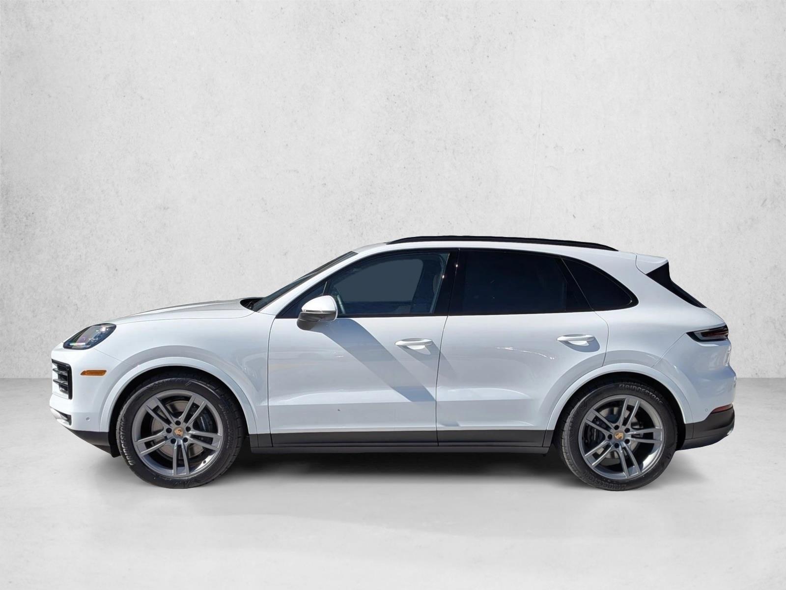 Thumbnail: 2026 Porsche Cayenne - 2