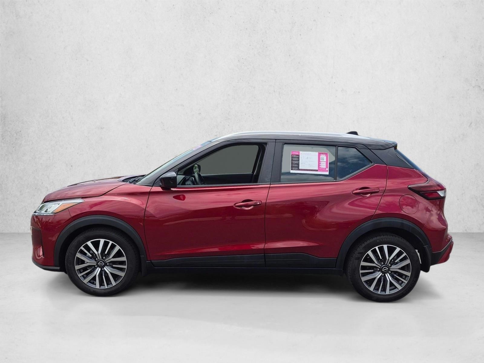 Thumbnail: 2023 Nissan Kicks - 2