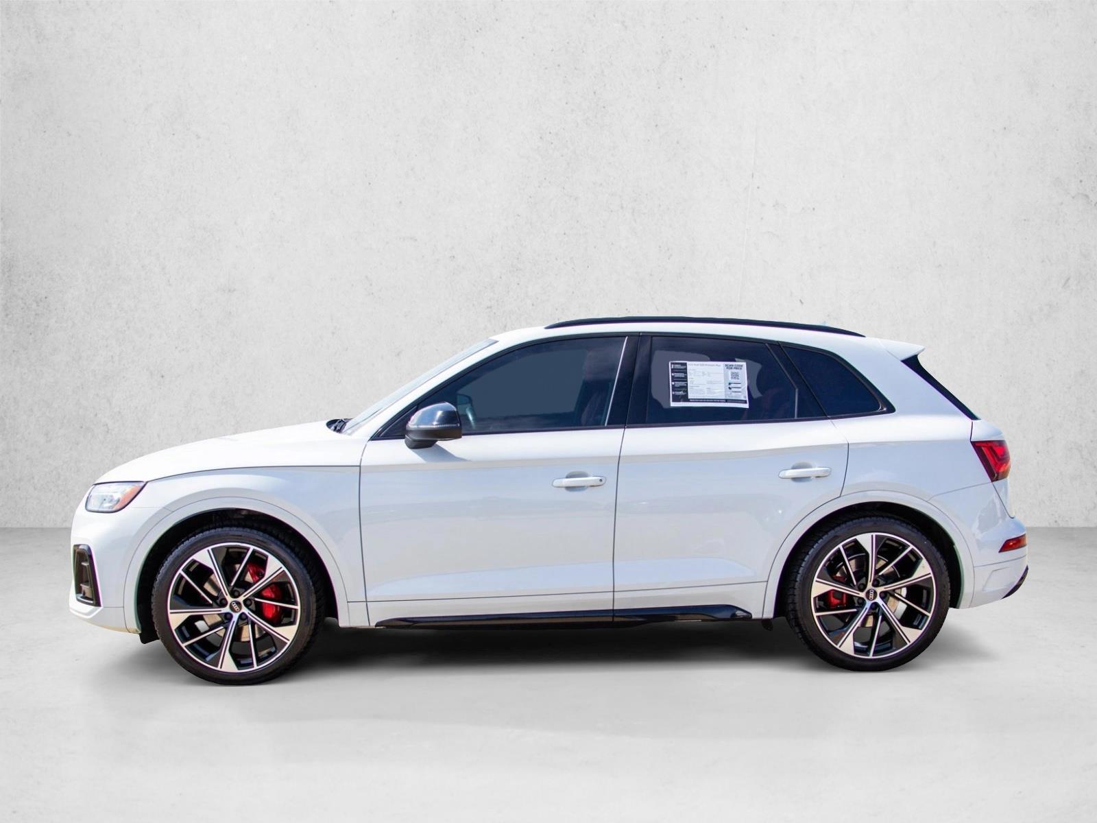 Thumbnail: 2023 Audi SQ5 - 2