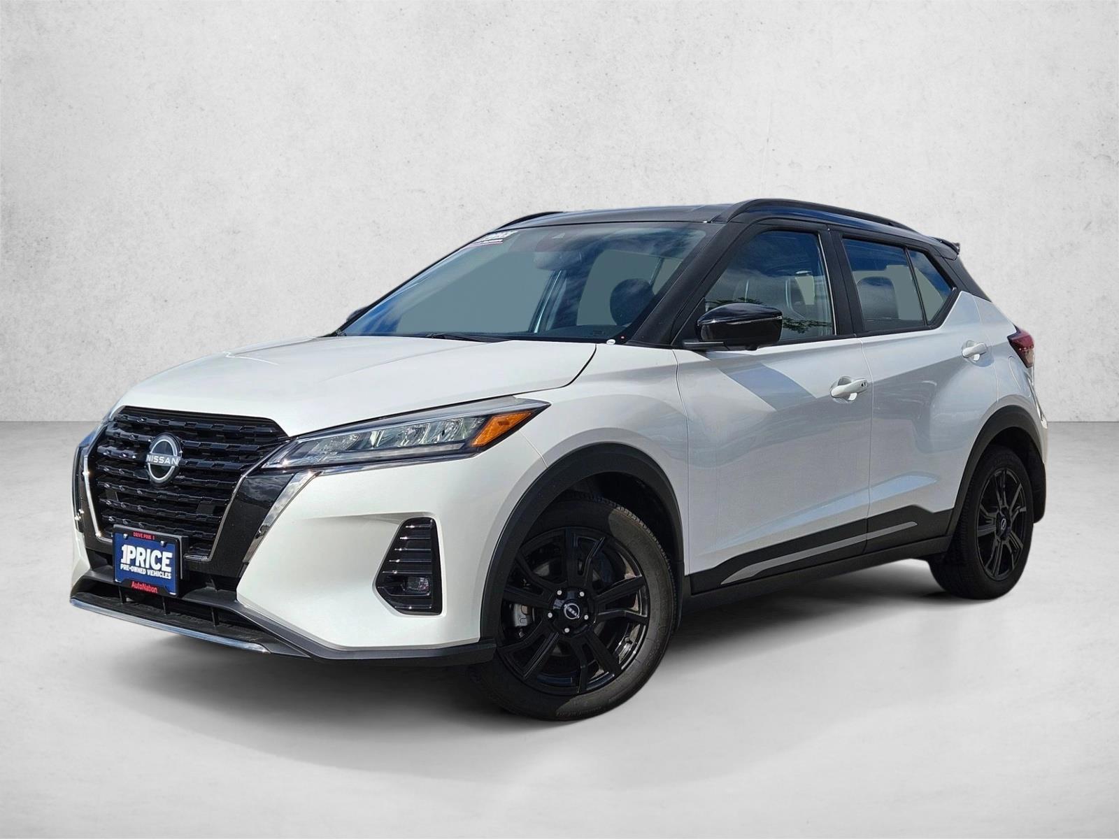 Thumbnail: 2024 Nissan Kicks - 1