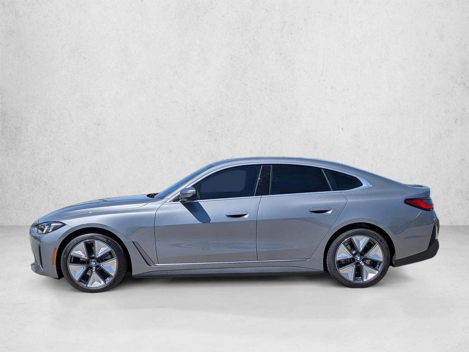 Thumbnail: 2026 BMW i4 - 2