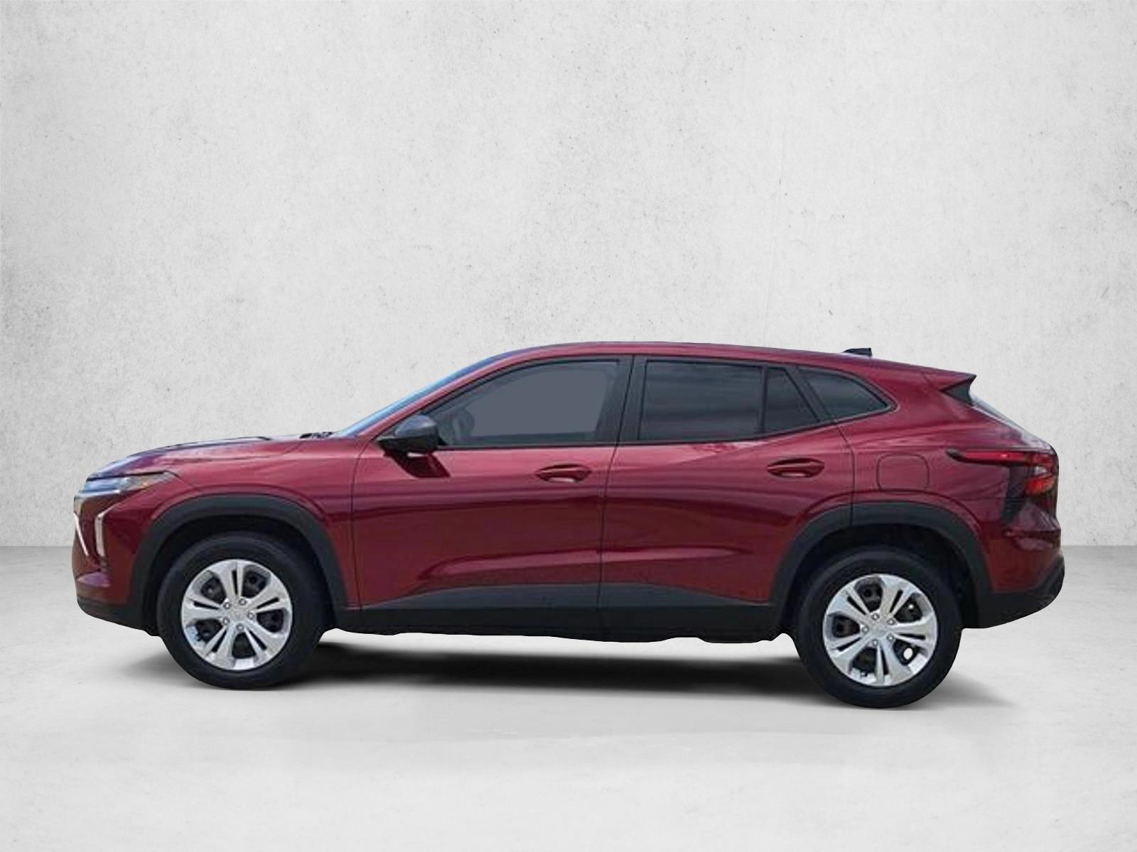 Thumbnail: 2024 Chevrolet Trax - 2